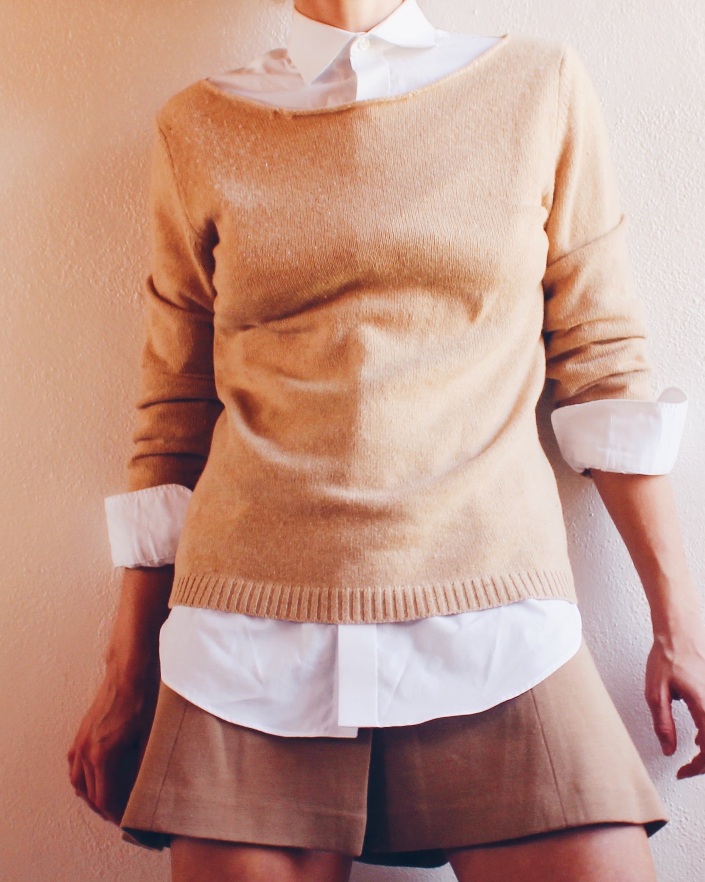 Vintage Tan Cashmere Sweater by Benedetta – Minimalist 90s Style, Layering Pullover, Preppy Academic Knit