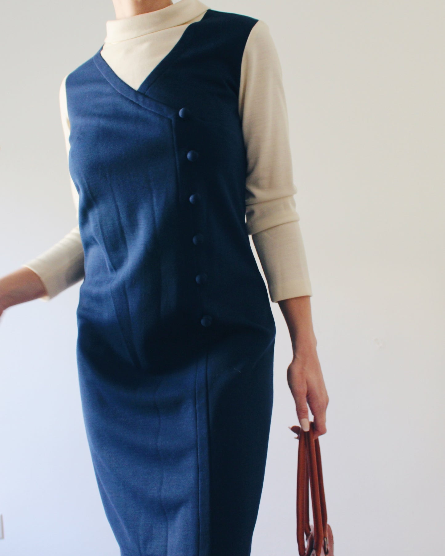 Vintage 1970s Navy & Ivory Pinafore Dress – Mod Knit Minimalist Academic Style
