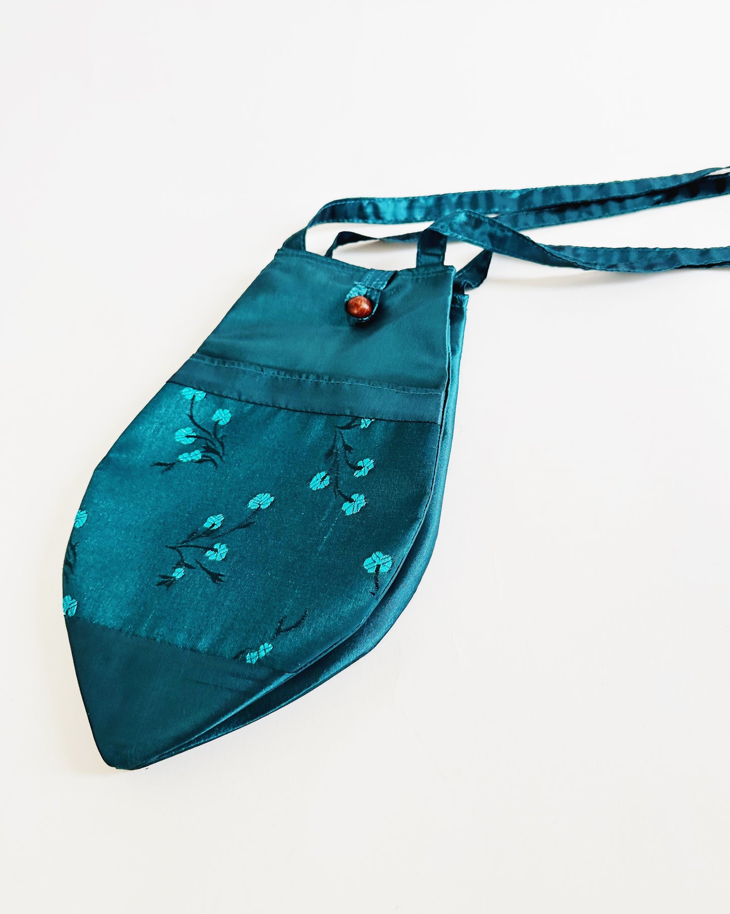 Teal Geometric Teardrop Purse – East Asian Botanical Print Statement Bag
