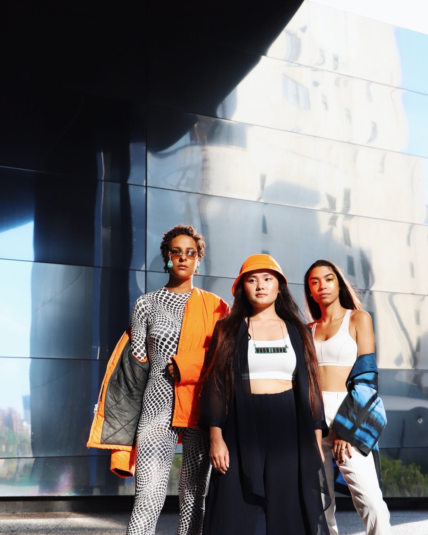 Y2K Matrix Cyberpunk Sunglasses - Vintage Rimless Shades with Teardrop Circuit Board Charm