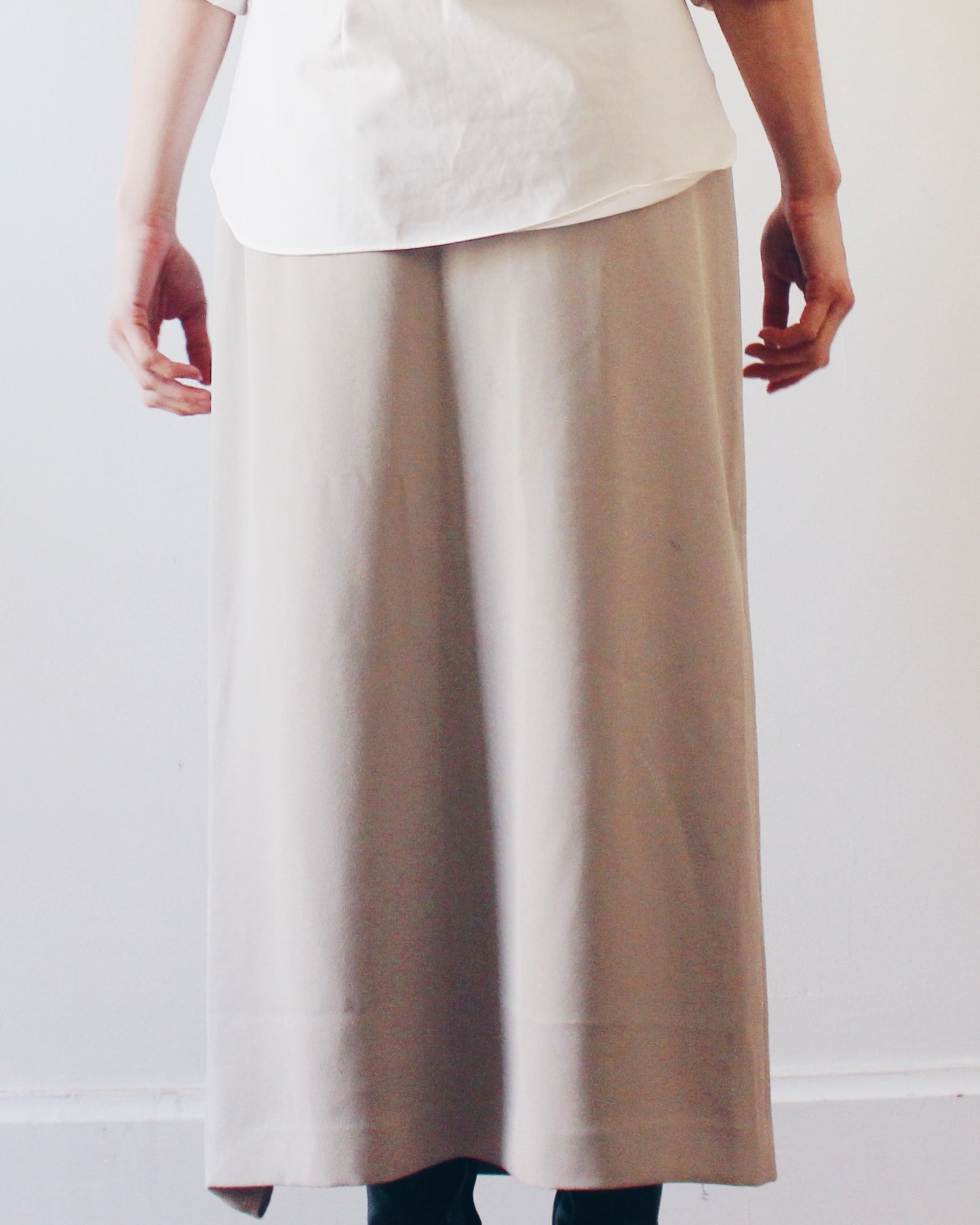 Vintage Grey Maxi Skirt by Karen Scott – 90s Minimalist Long Skirt | High or Low Rise Neutral Capsule Wardrobe Staple