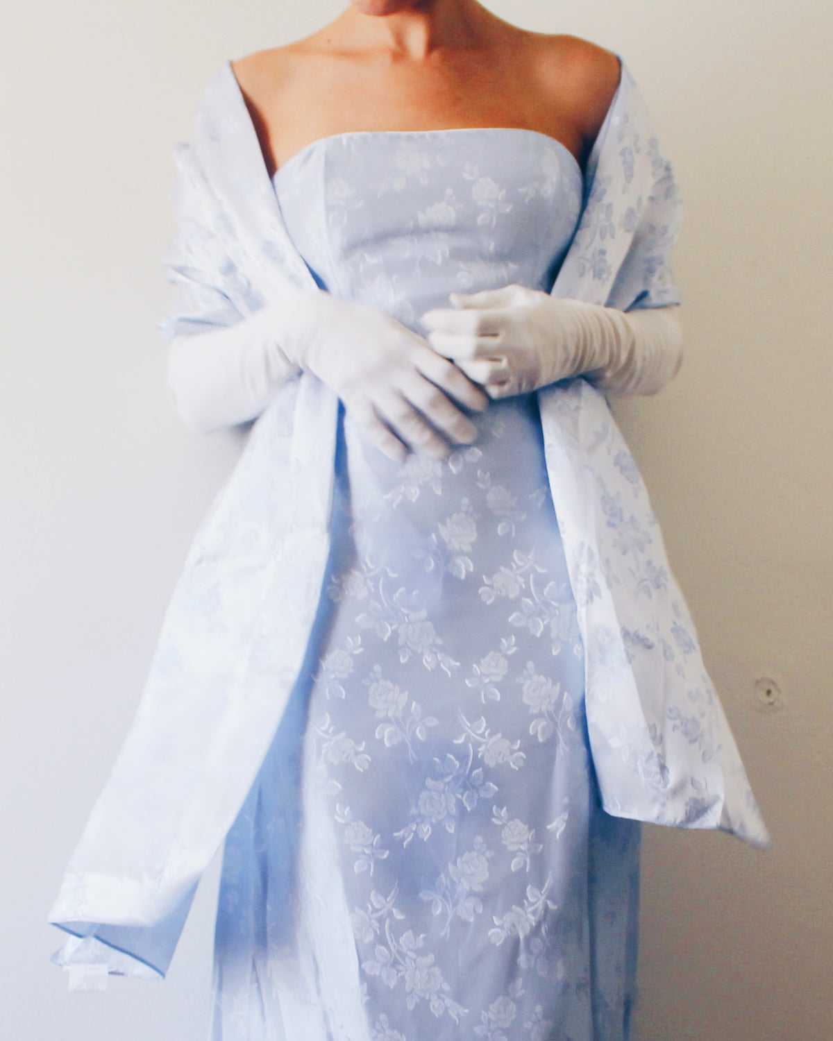 Deadstock Vintage Y2K Jessica McClintock Ice Blue Floral Formal Gown with Matching Wrap, Sleeveless Prom Dress