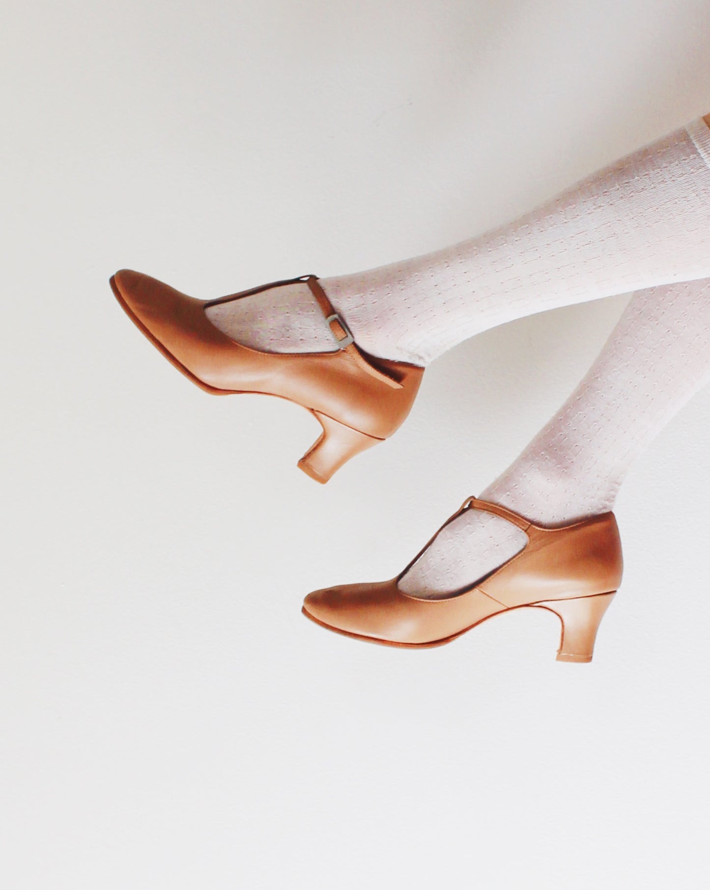 Vintage Bloch Tan Leather Heels – 1920s Inspired Flapper Style Shoes
