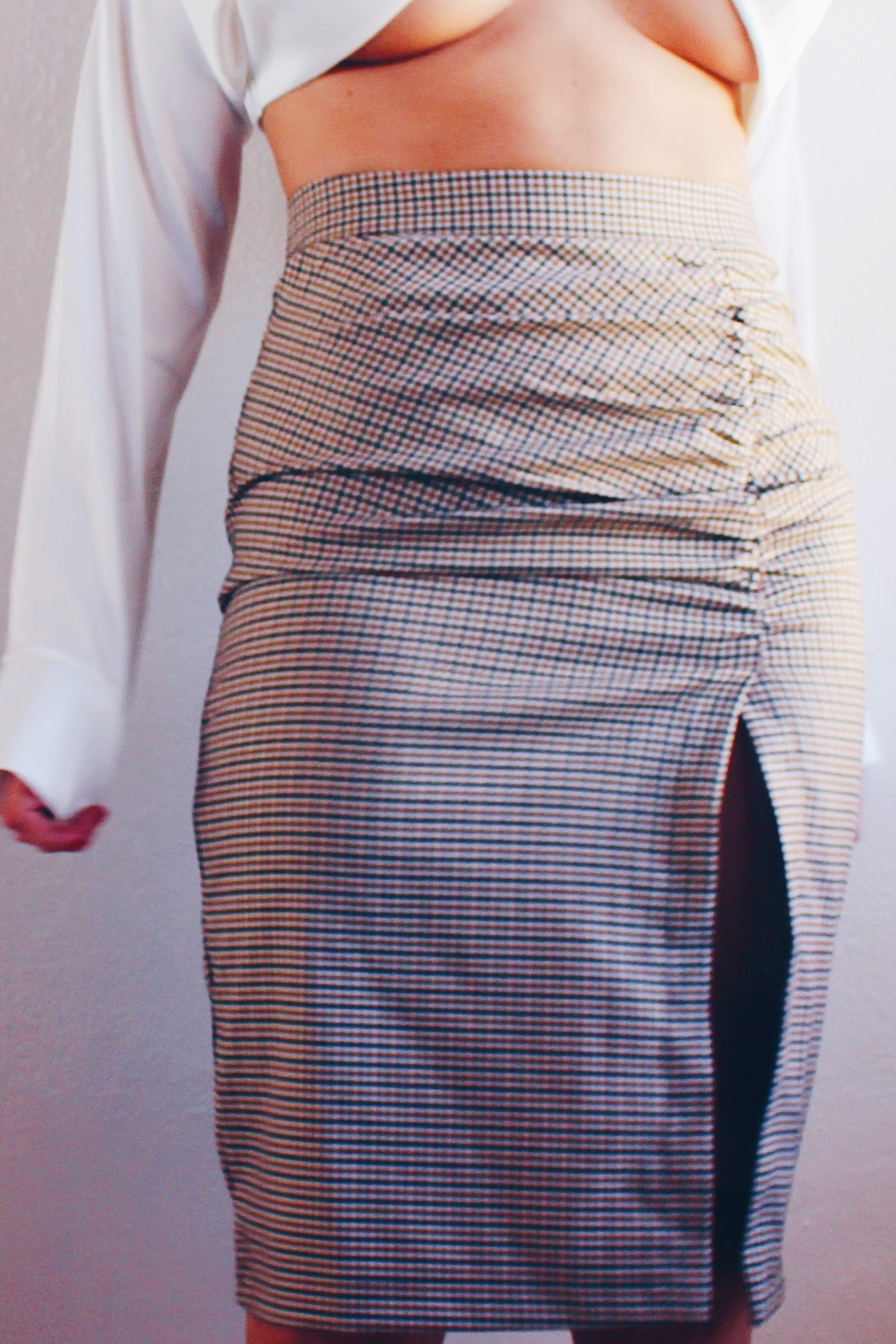 Librarian Office Elegance - Vintage Brown Plaid Pencil Skirt with Slit Detail