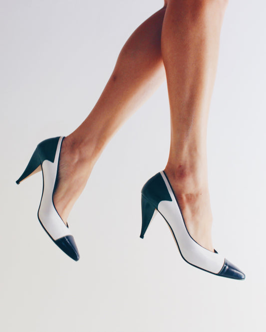 Vintage White & Green Color‑Block Leather Heels • Spanish Pointed‑Toe Kitten Pumps • 90s Office Chic