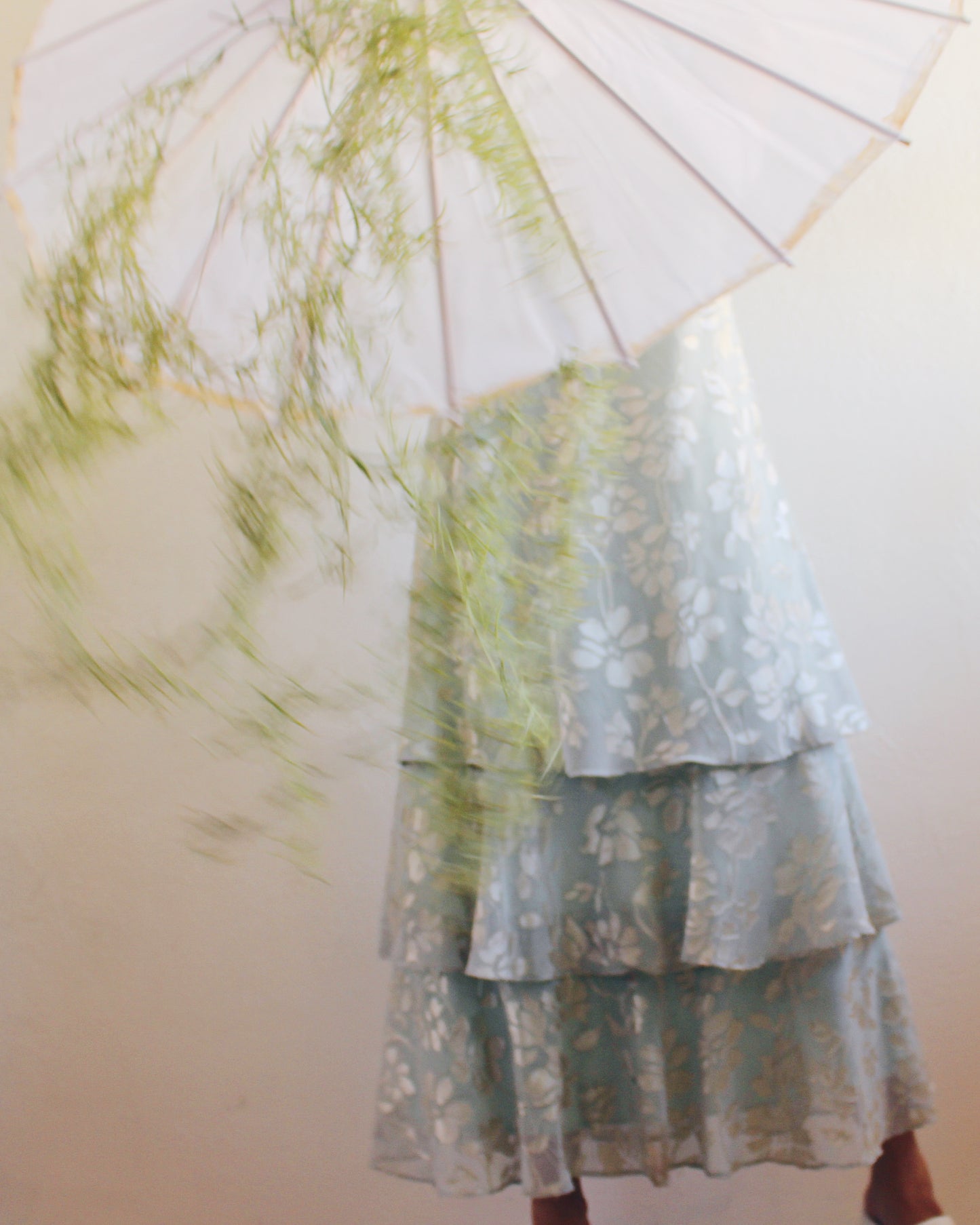 Vintage 90s Light Green Tiered Floral Maxi Dress – Ethereal Spring Cottagecore Fairycore Gown