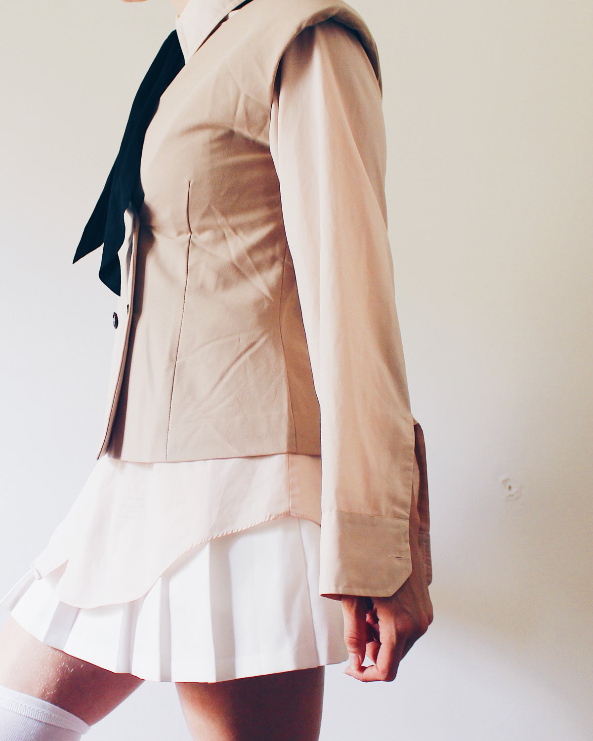 La Lavon Beige Tan Sleeveless Layering Blazer, Double Breasted Buttons, Light Shoulder Pads, Business Casual Coquette Style