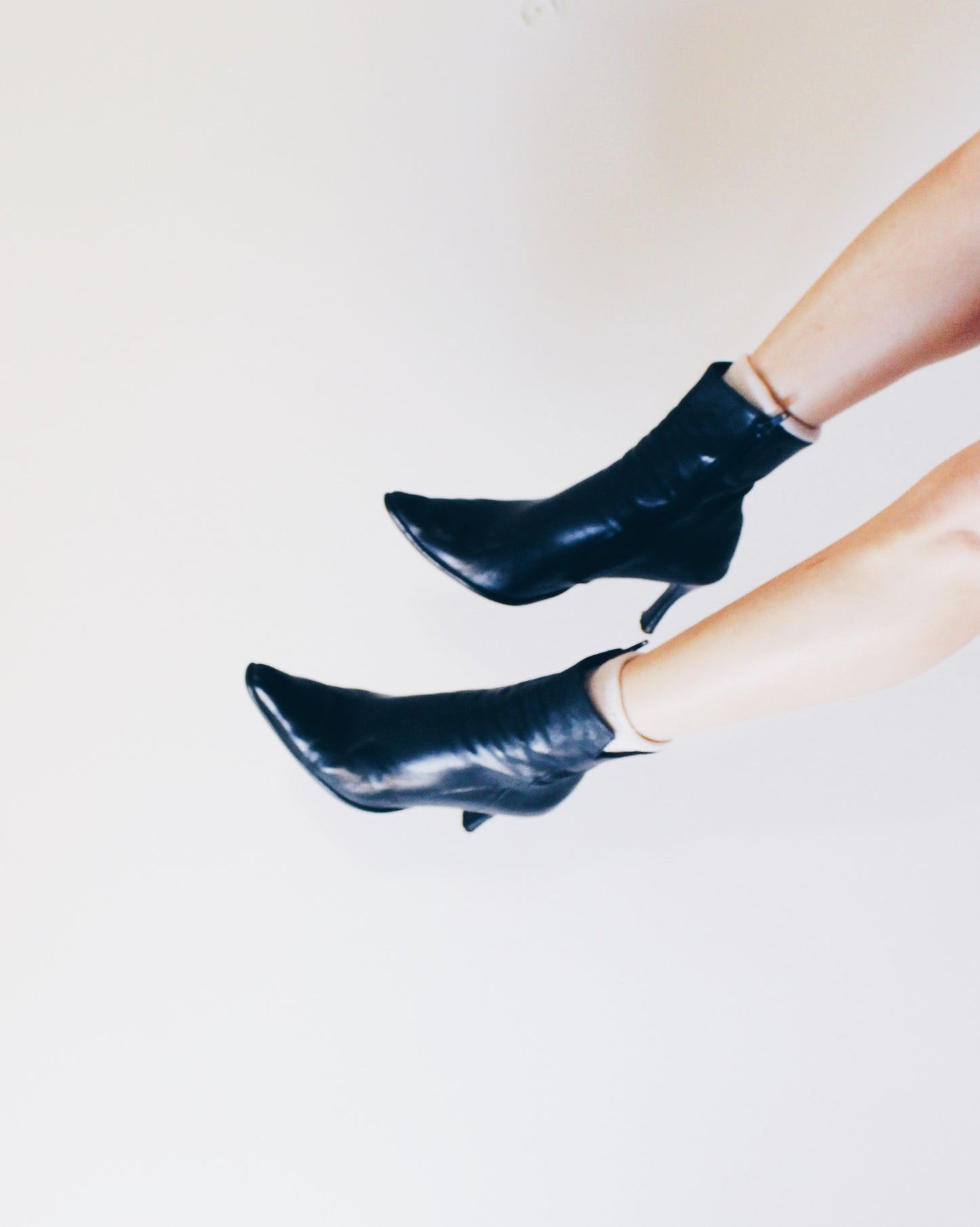 Pointed Toe 90s 2 inch Heeled Boots – Vintage Black Leather Ankle Boots