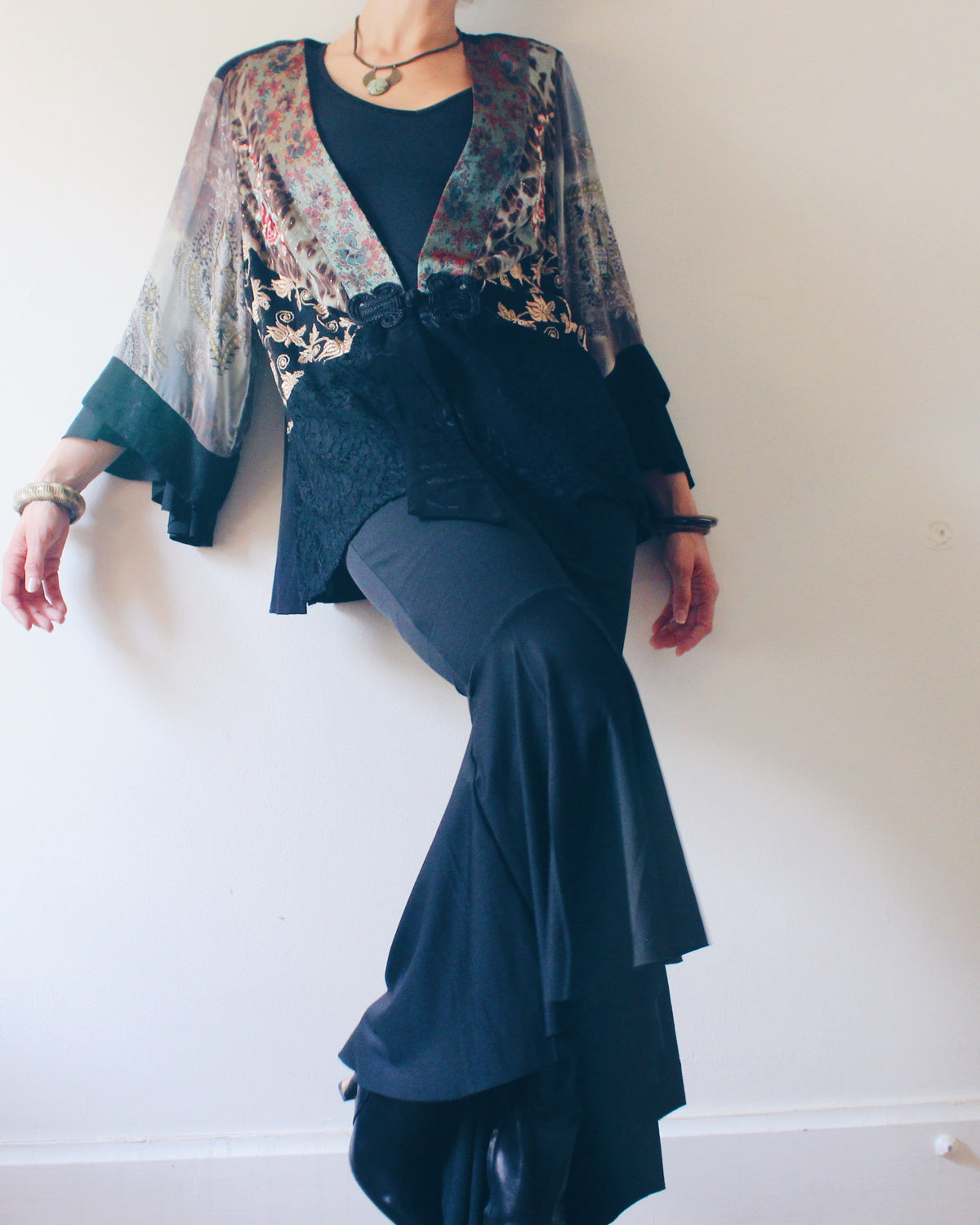 Vintage 90s Spencer Alexis Whimsygoth Patchwork Kimono Sleeve Jacket Robe, East Asian Textile Print, Chinese Frog Button Closure