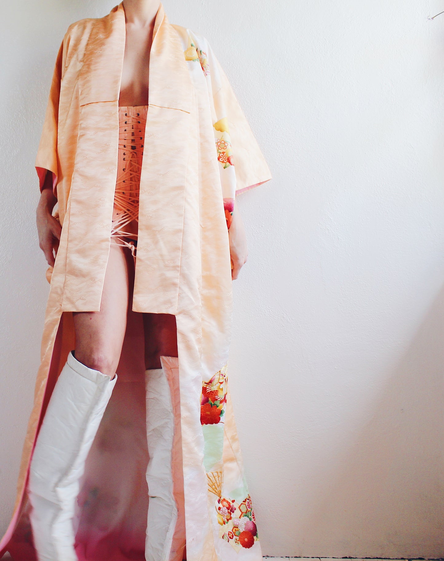 Vintage Peach Japanese Kimono - Kawaii Cute Romantic Spring Blossom