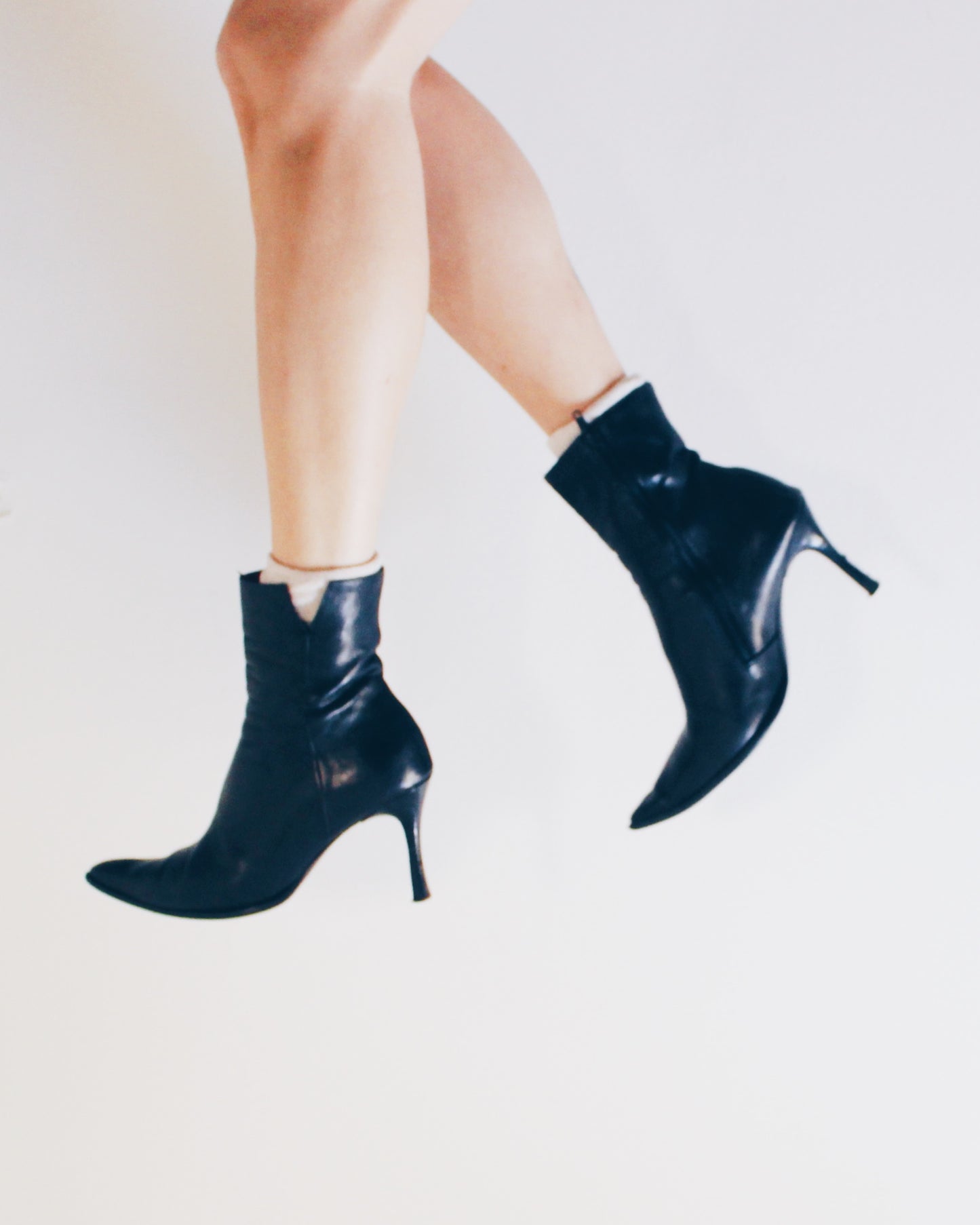 Pointed Toe 90s 2 inch Heeled Boots – Vintage Black Leather Ankle Boots