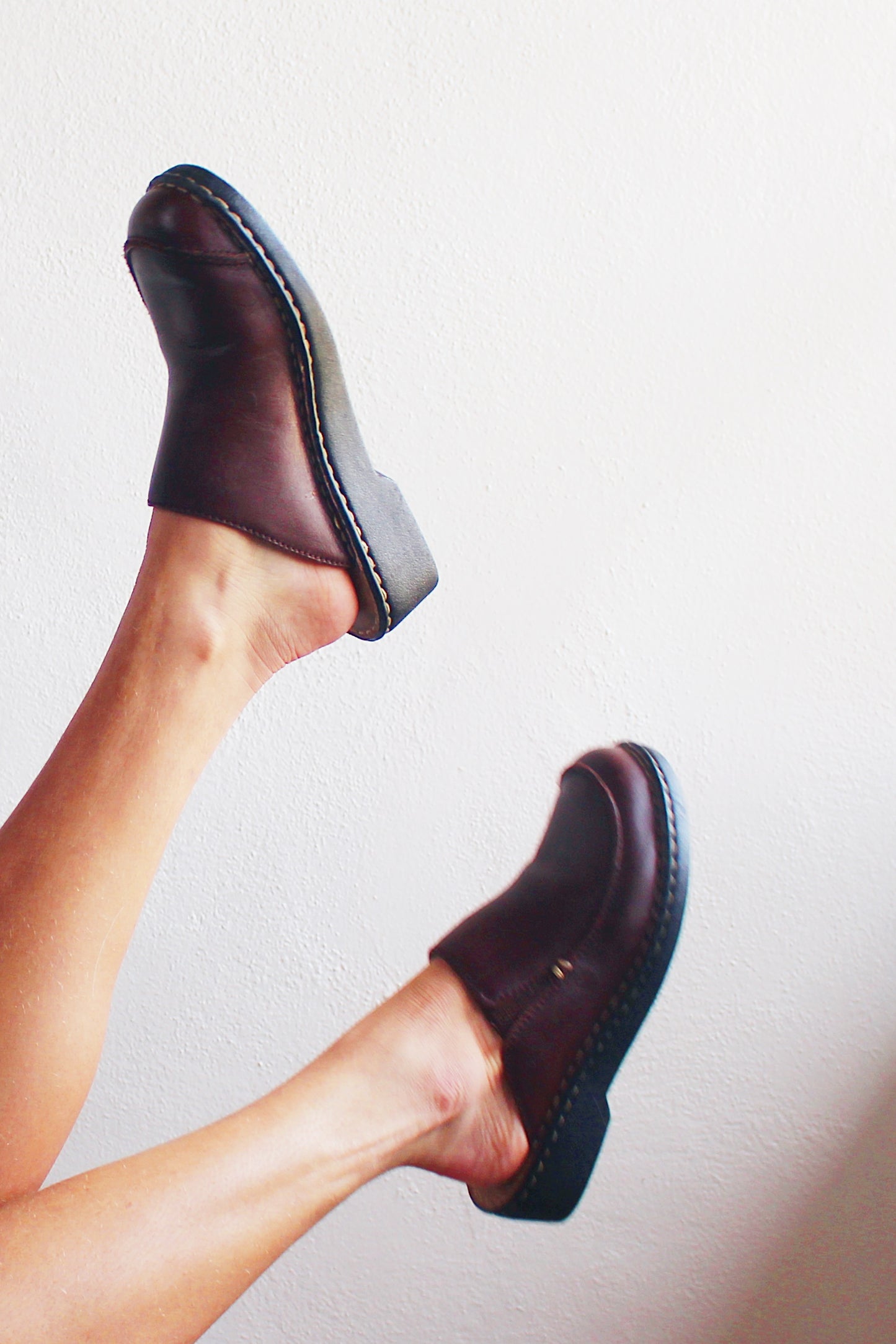 Step Back in Time: Vintage '90s Cherokee Leather Clogs