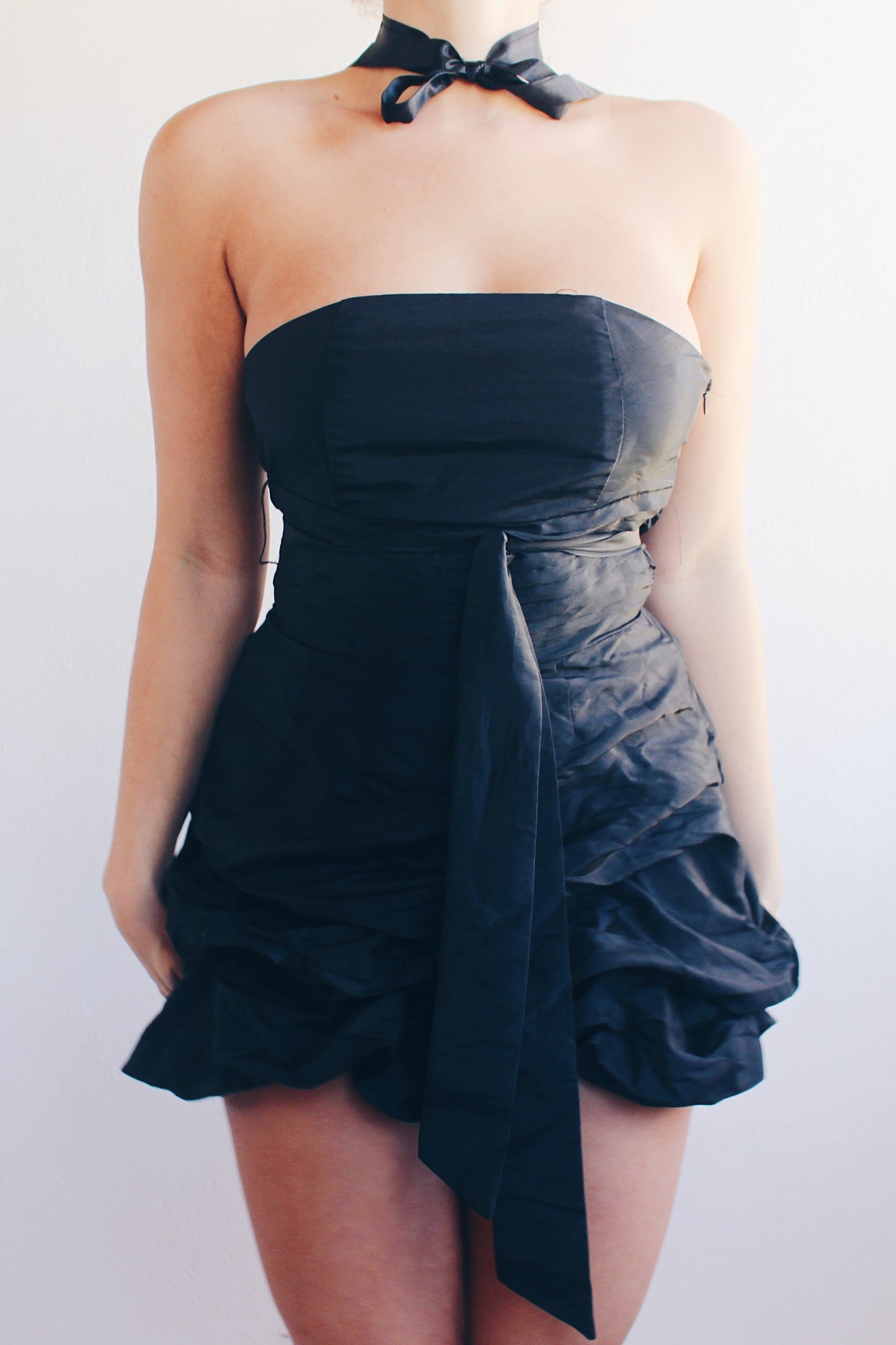 Y2K Dreams Delivered: Sleeveless Black Bubble Skirt Dress for Party Perfection