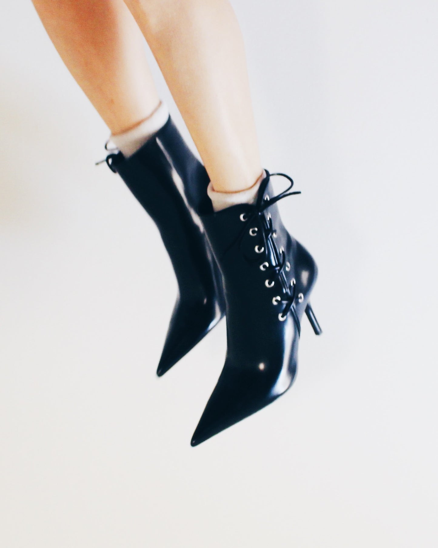 H&M Lace up Y2K Pointed Toe Stiletto Boots – Vintage Black Leather Ankle Boots | Early 2000s Iconic Heels