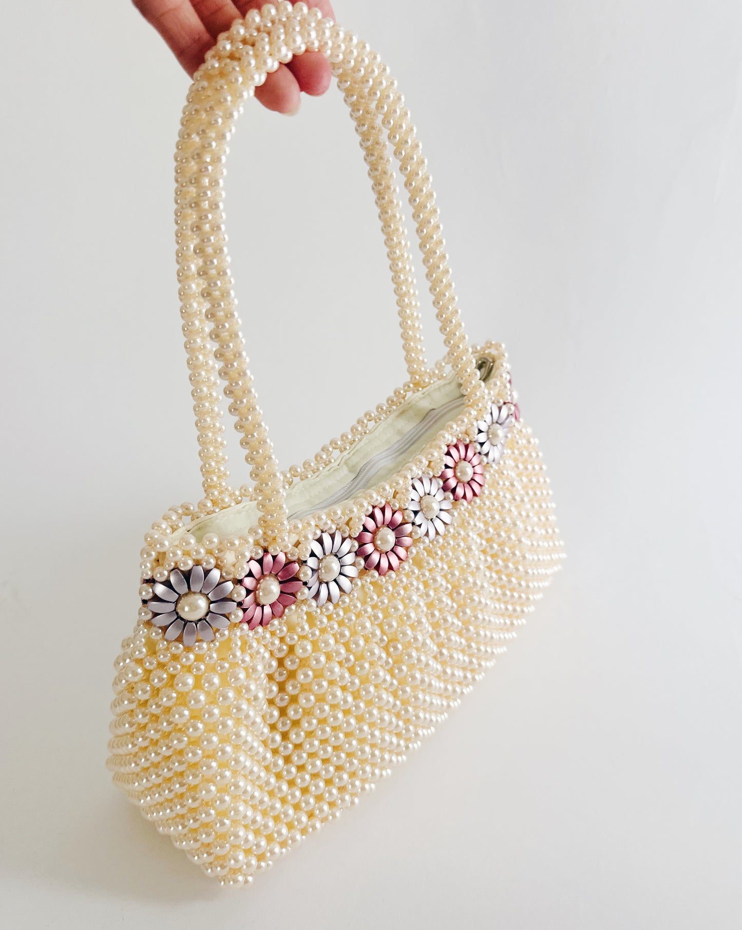 Vintage 70s Pearl Beaded Purse – Floral Detail Structured Clutch Spring Easter Bag