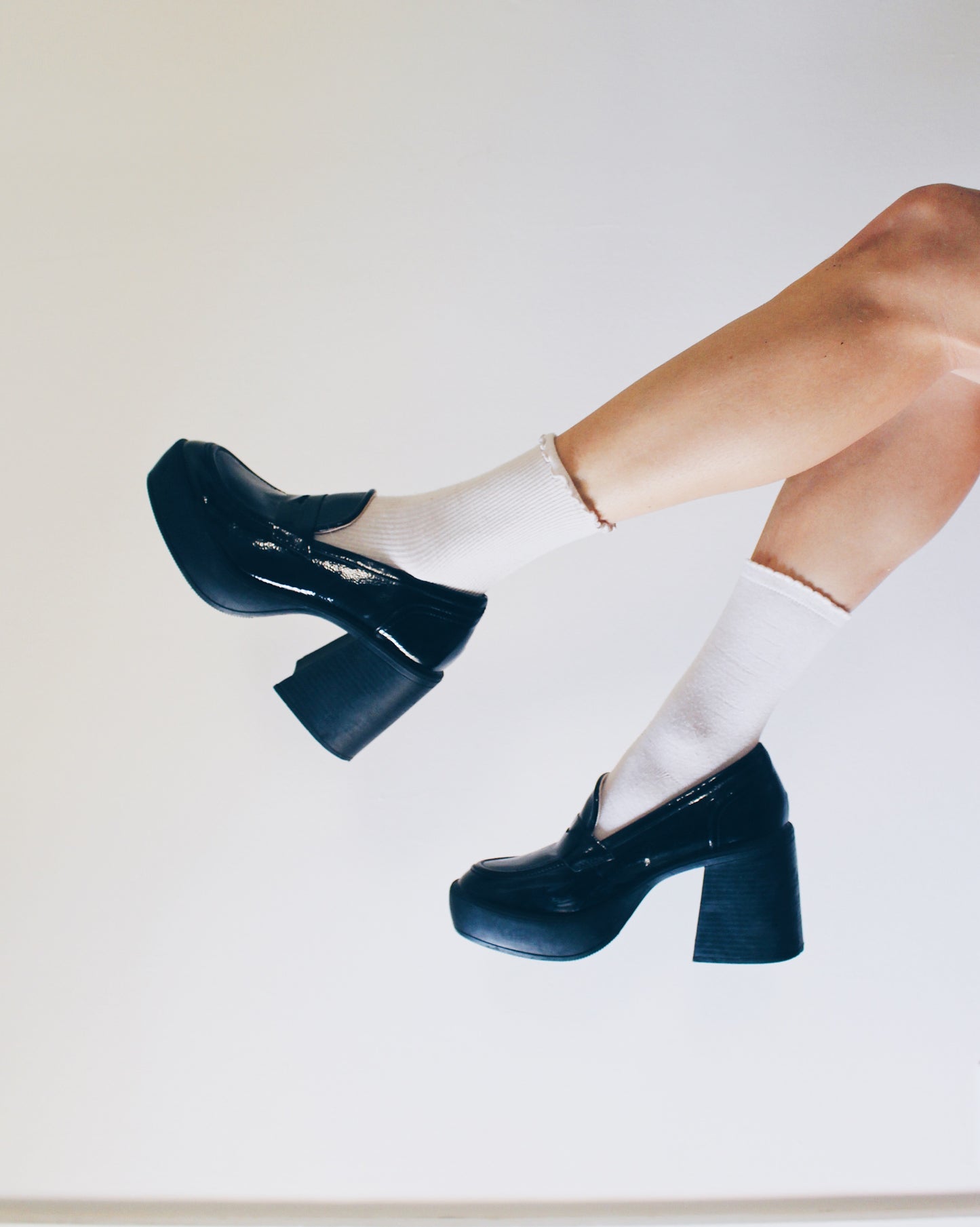 Chunky Heel Loafers – Dark Academia Style Black Leather Shoes