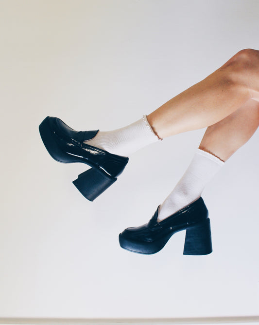 Chunky Heel Loafers – Dark Academia Style Black Leather Shoes