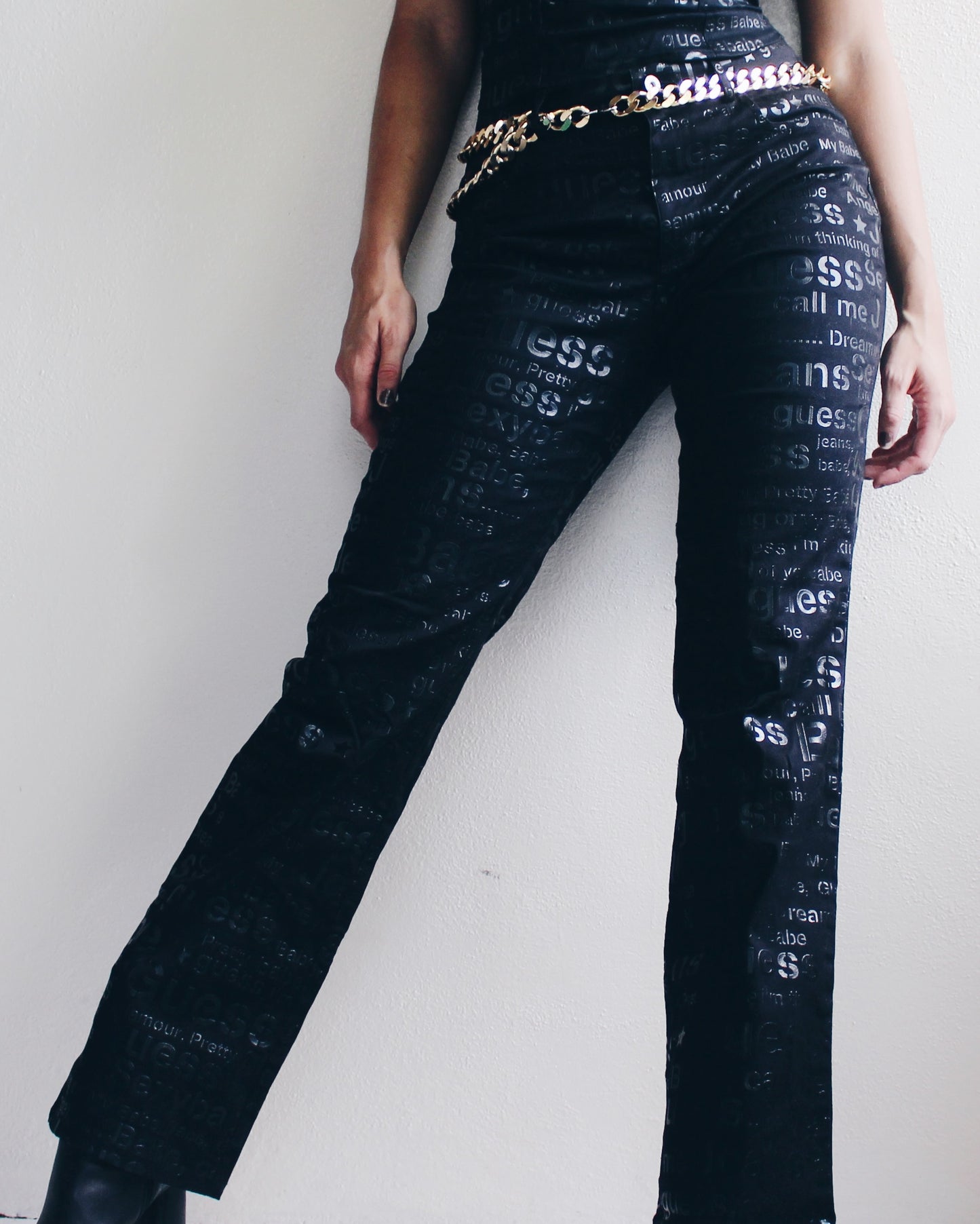 Vintage Y2K Guess Black Tube Top & Jeans Set – 2000s Retro Matching Outfit with Logo Print