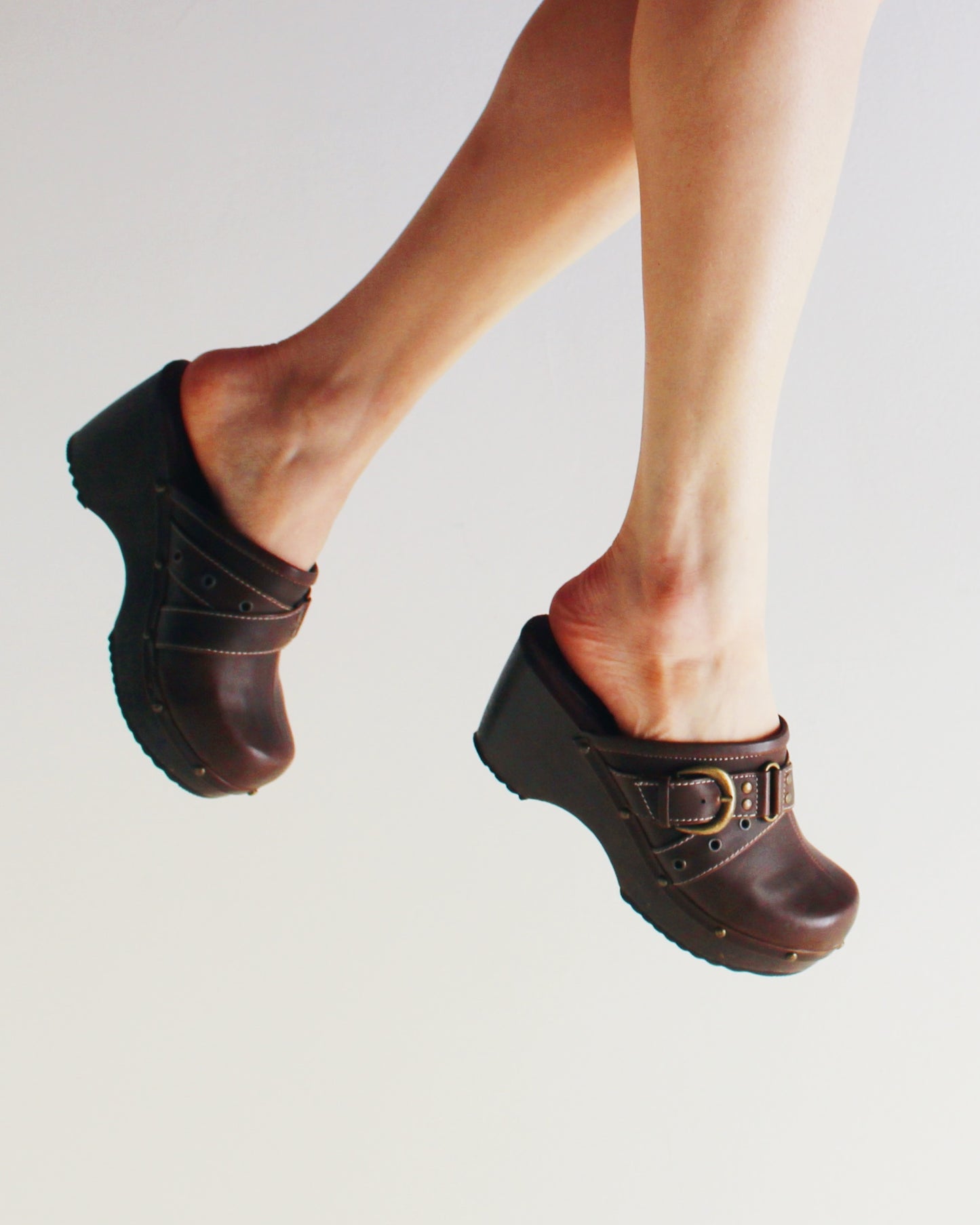 Bongo Brown Leather Chunky Clogs | Y2K Whimsigoth Hippie Style | Slip On Platform Clog Shoes