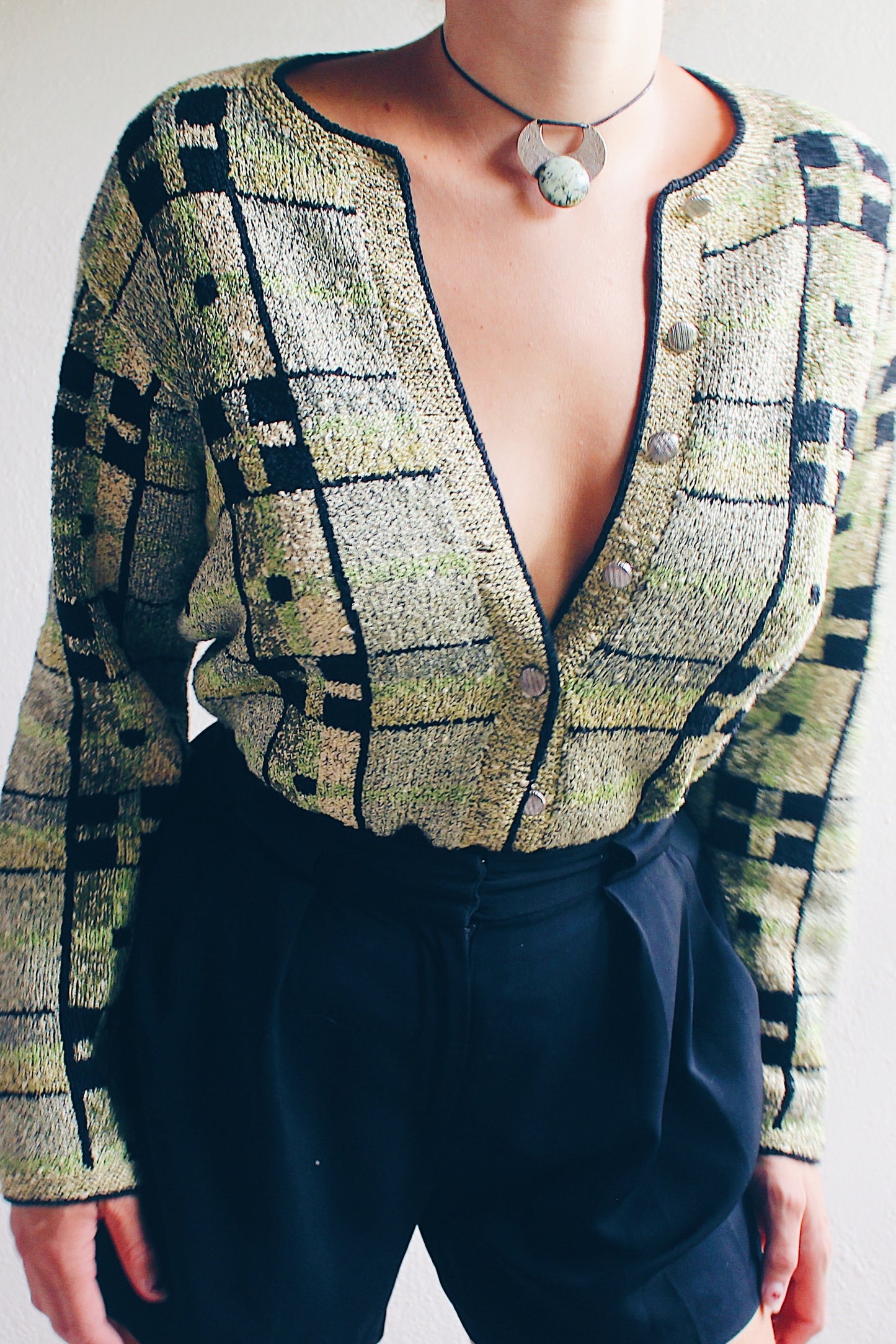 Vintage knitwear with a dark vibe / Handknit Dark Academia Cardigan