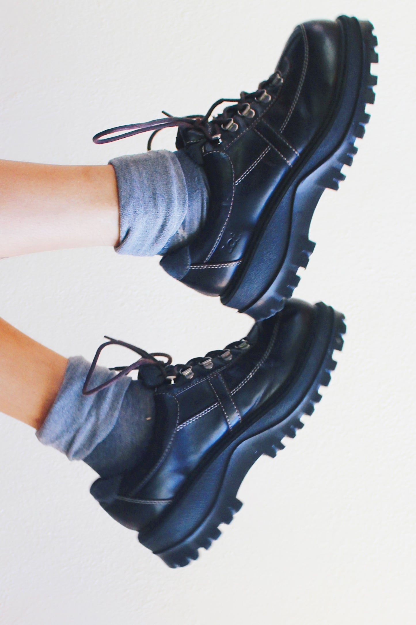 Get Your '90s Groove On with Vintage L.E.I. Platform Lace-up Shoes