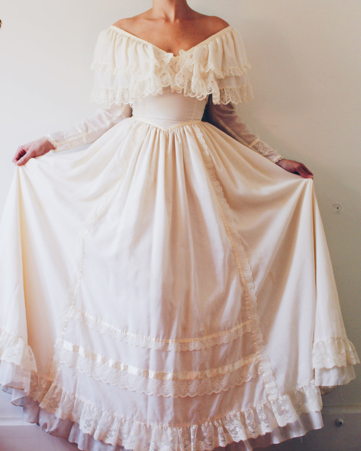 Vintage 70s Gunne Sax Cream Lace Wedding Dress, Layered Bertha Collar, Romantic Renaissance Gown, Soft Goth Bridal Victorian Edwardian