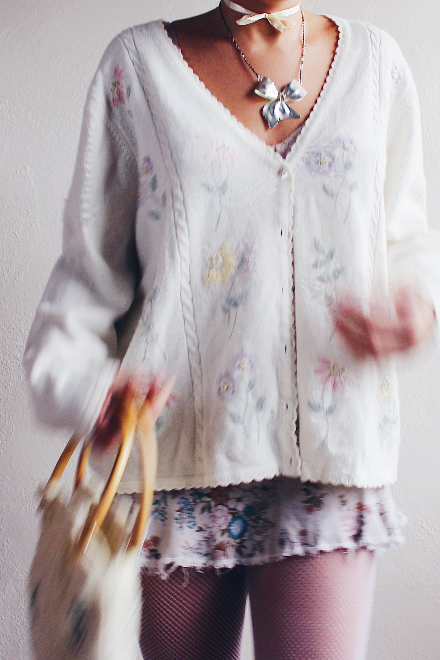 Vintage Cream Knit Floral Granny Cardigan | 1980s Retro Flower Sweater | Cozy Grandma Chic