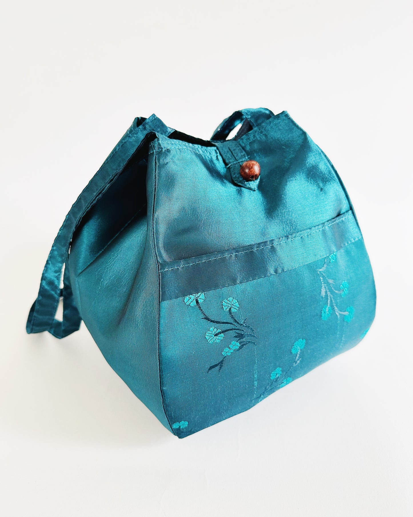 Teal Geometric Teardrop Purse – East Asian Botanical Print Statement Bag
