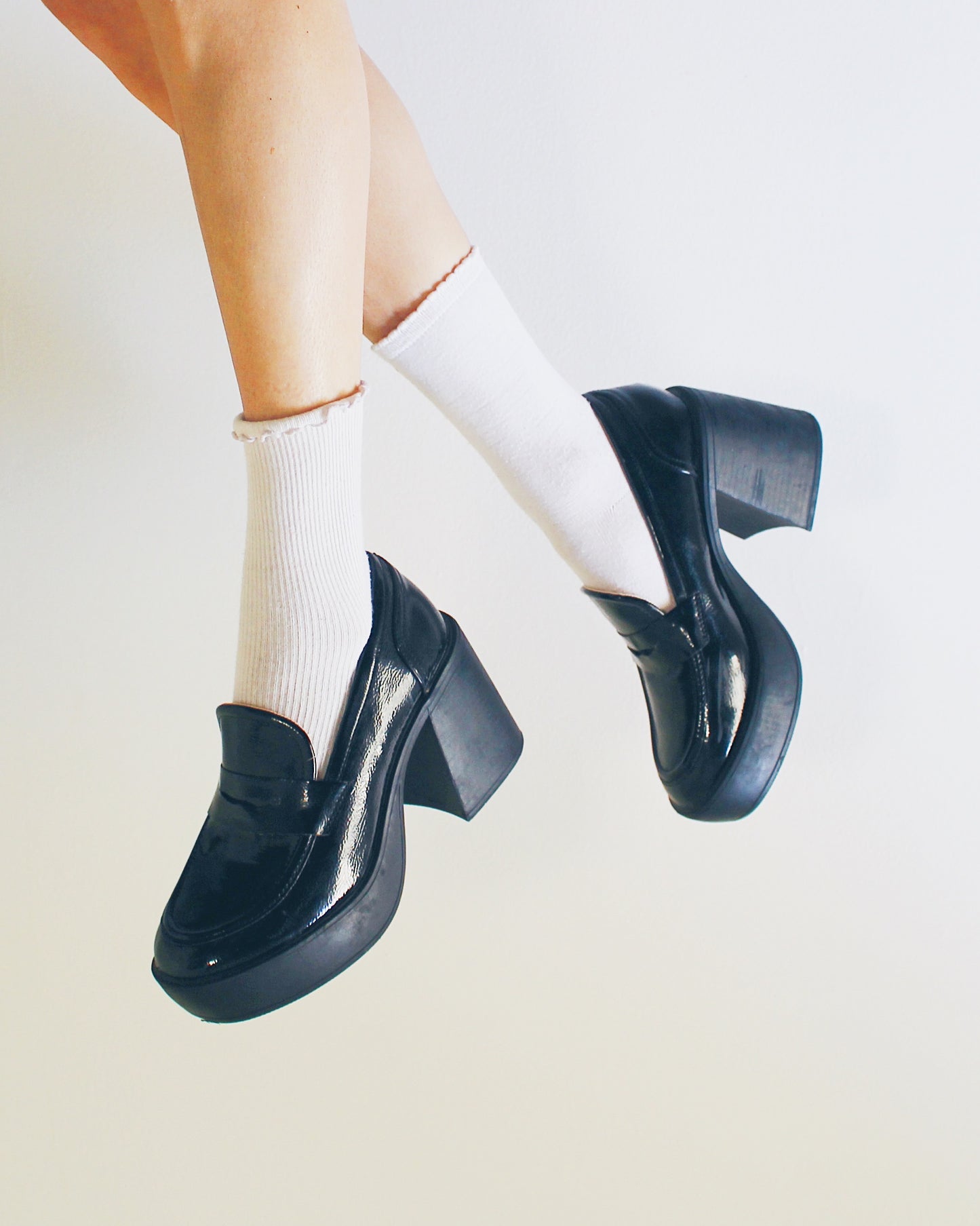 Chunky Heel Loafers – Dark Academia Style Black Leather Shoes