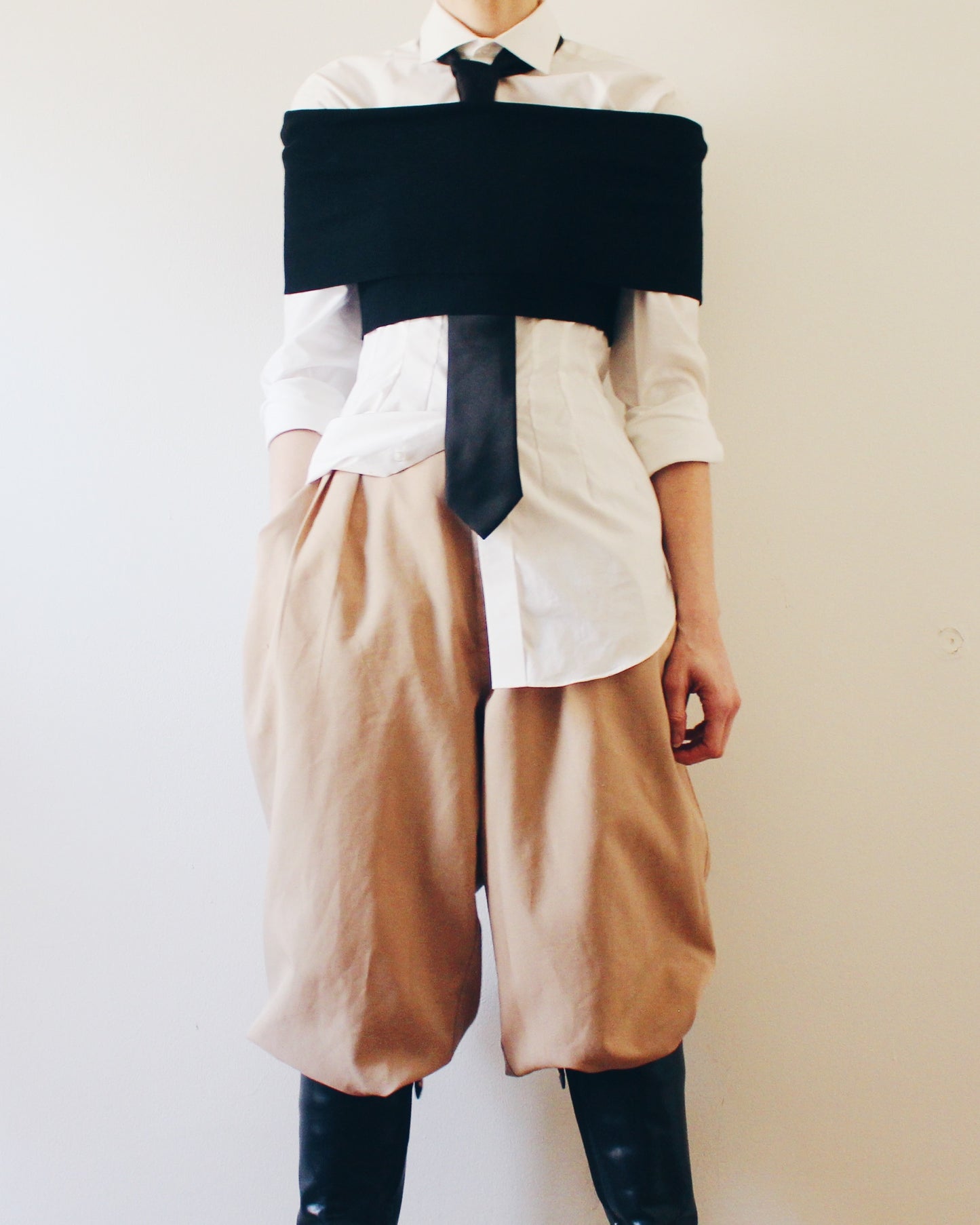 Black Off Shoulder Crop Top | Y2K Minimalist Elastic Layering Top | Office Siren Chic Cold Shoulder Blouse | Stretch Fitted 2000s Going Out Top