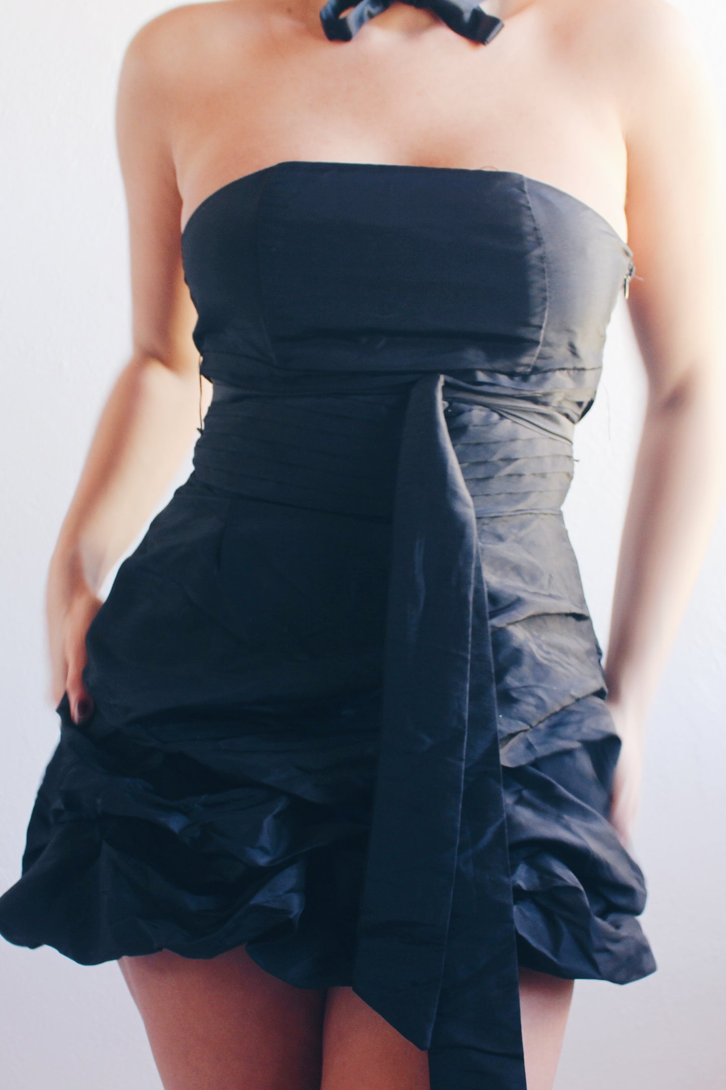 Y2K Dreams Delivered: Sleeveless Black Bubble Skirt Dress for Party Perfection