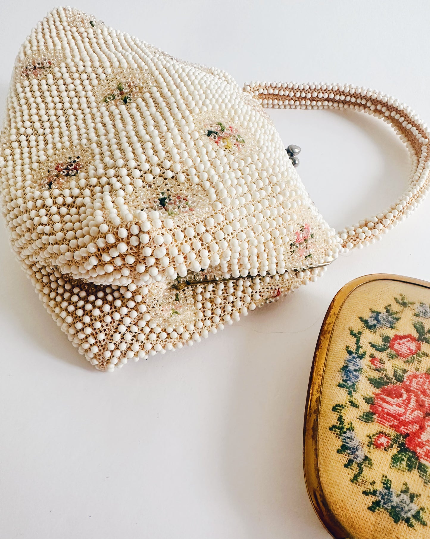 Vintage 1950s Floral Beaded Purse – Delicate Evening Clutch by Code Bead