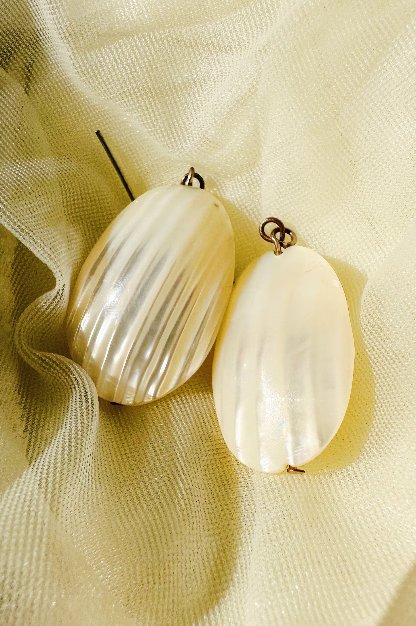 oval mother of pearl dangle earrings