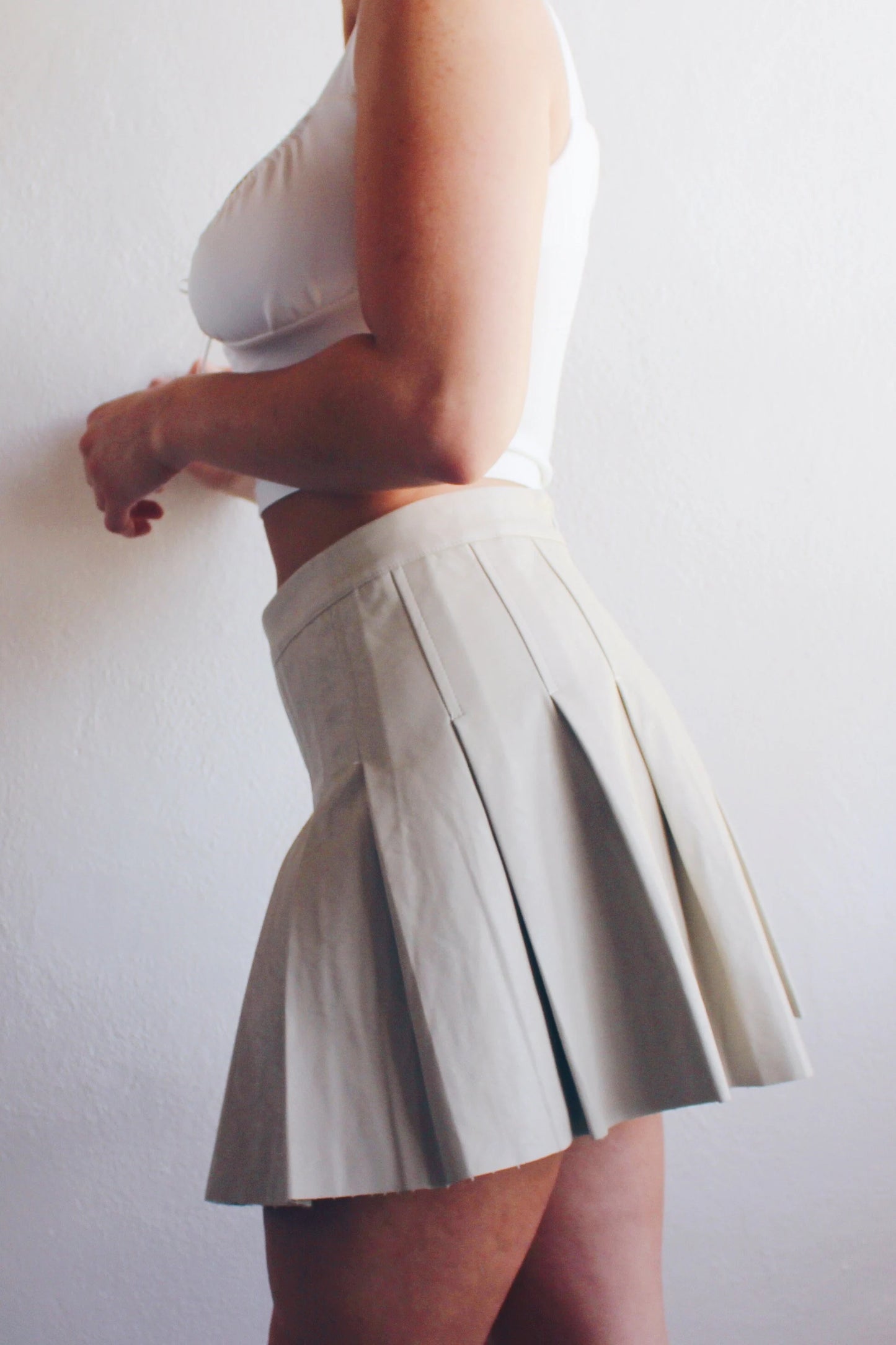 Pleated Mini Skirt / Light Tan Leather Pleated Shoolgirl Skirt