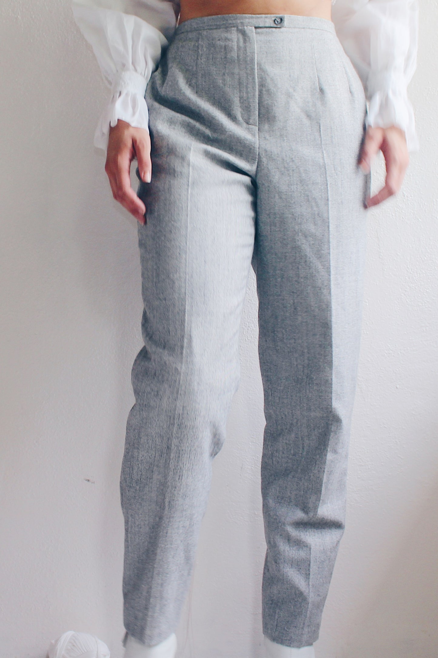 Vintage Harve Bernard Light Grey Wool Pants - Chic Cottagecore Minimalist Style | Women's Vintage Trousers