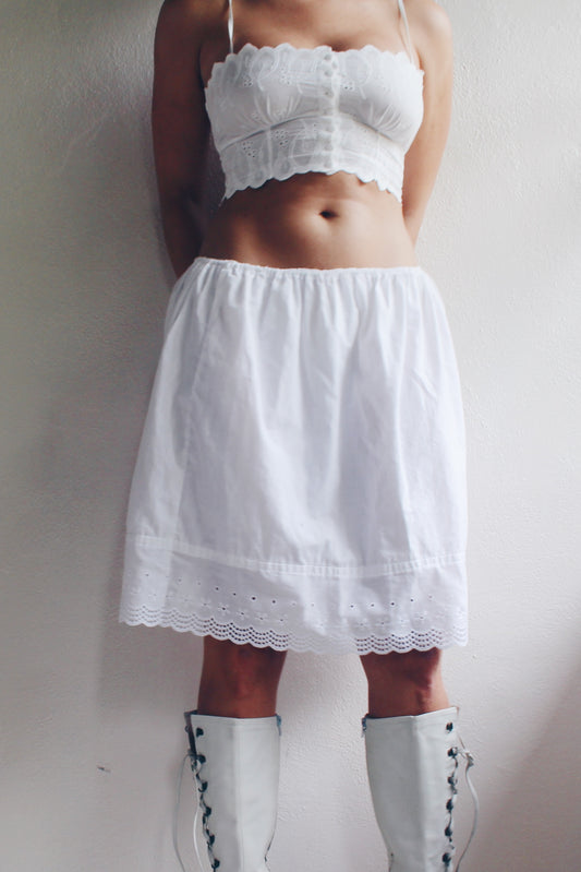 White cotton eyelet slip skirt / vintage victorian style lace midi underskirt