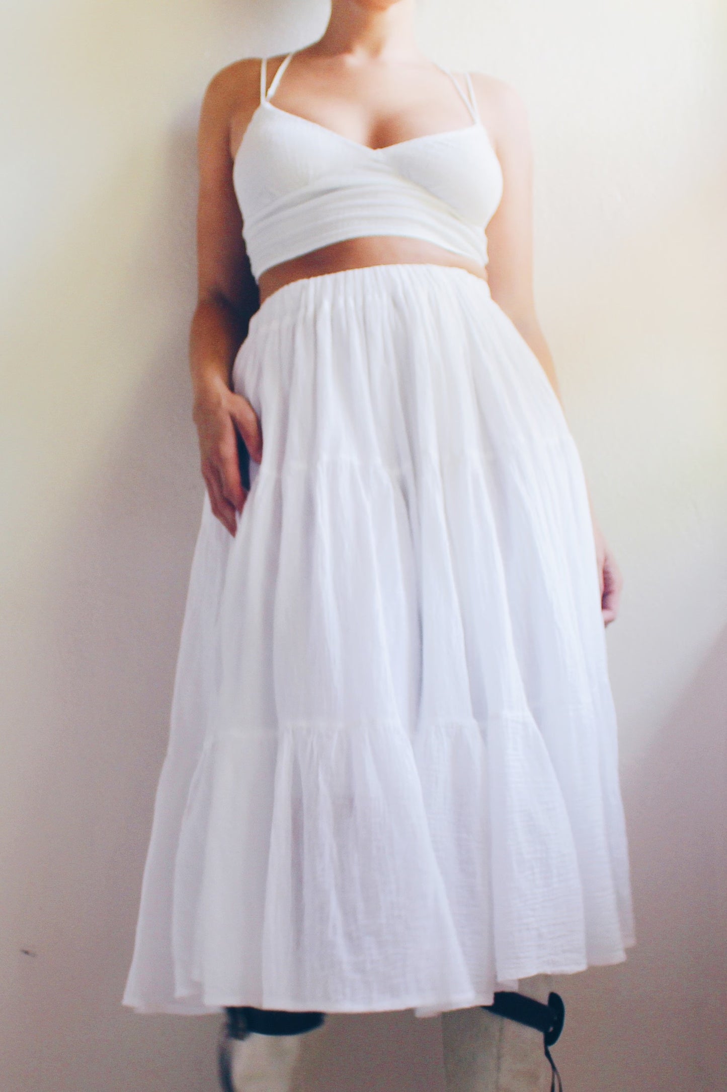 White Gauze Flowing Peasant Skirt / Cosston Layered Circle Midi Skirt