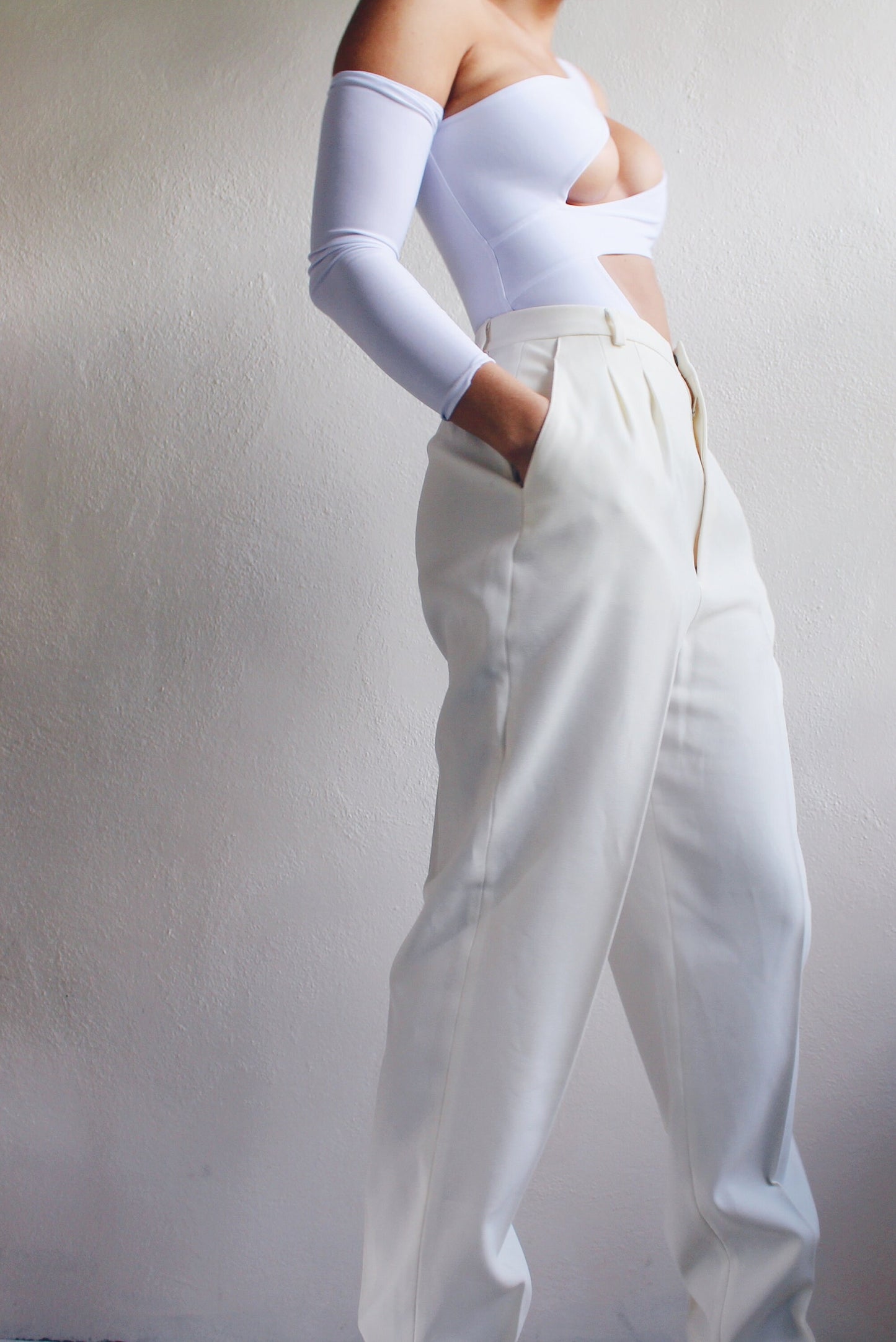 High Waisted Cream Pleated Pants / Androgynous pleated ivory Trousers / Off white Vintage Dapper slacks