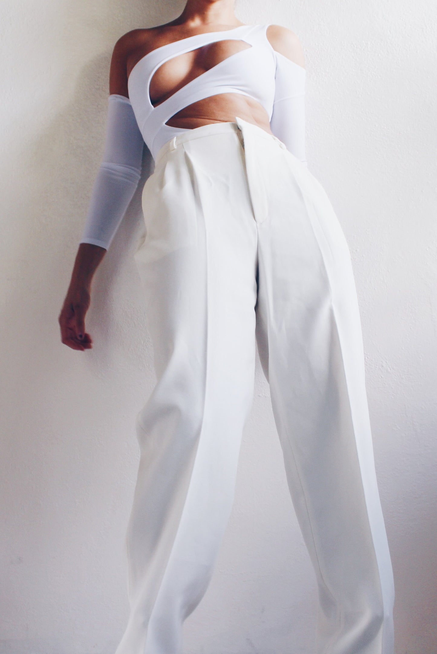 High Waisted Cream Pleated Pants / Androgynous pleated ivory Trousers / Off white Vintage Dapper slacks