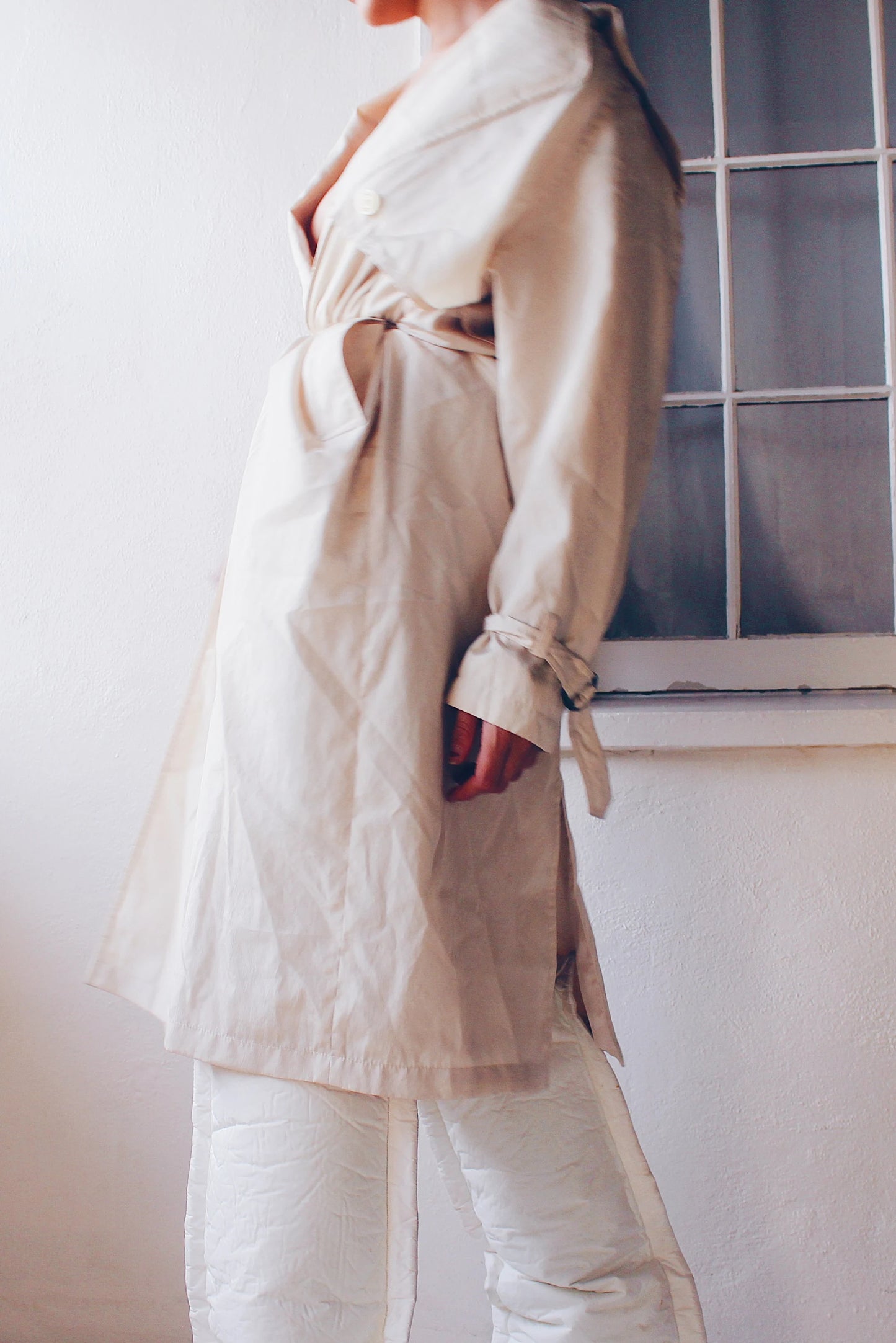 Vintage lightweight cream Trench Coat/ light yellow vintage long jacket