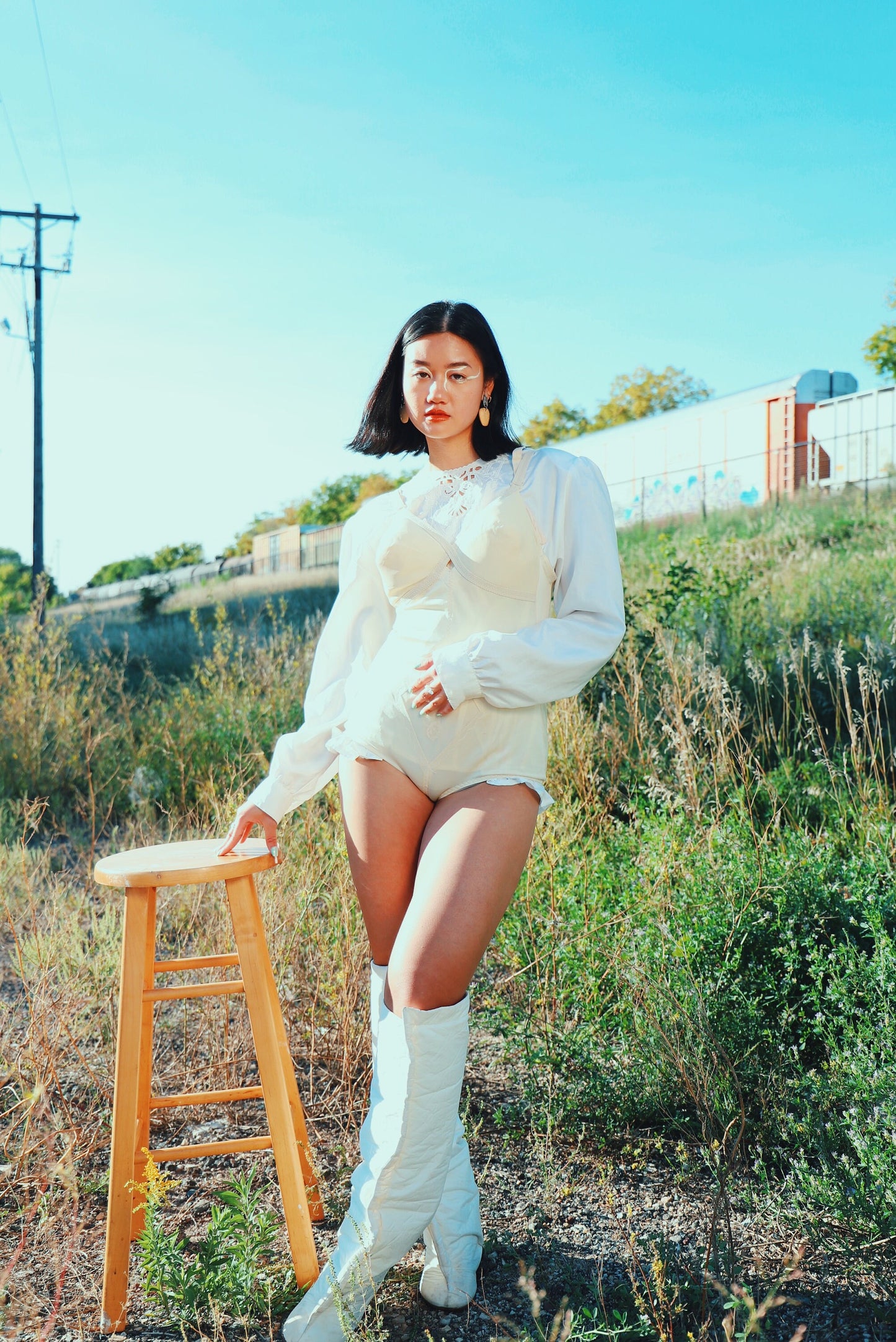 Long sleeve embroidered white blouse / Large embellished Victorian 80s Blouse