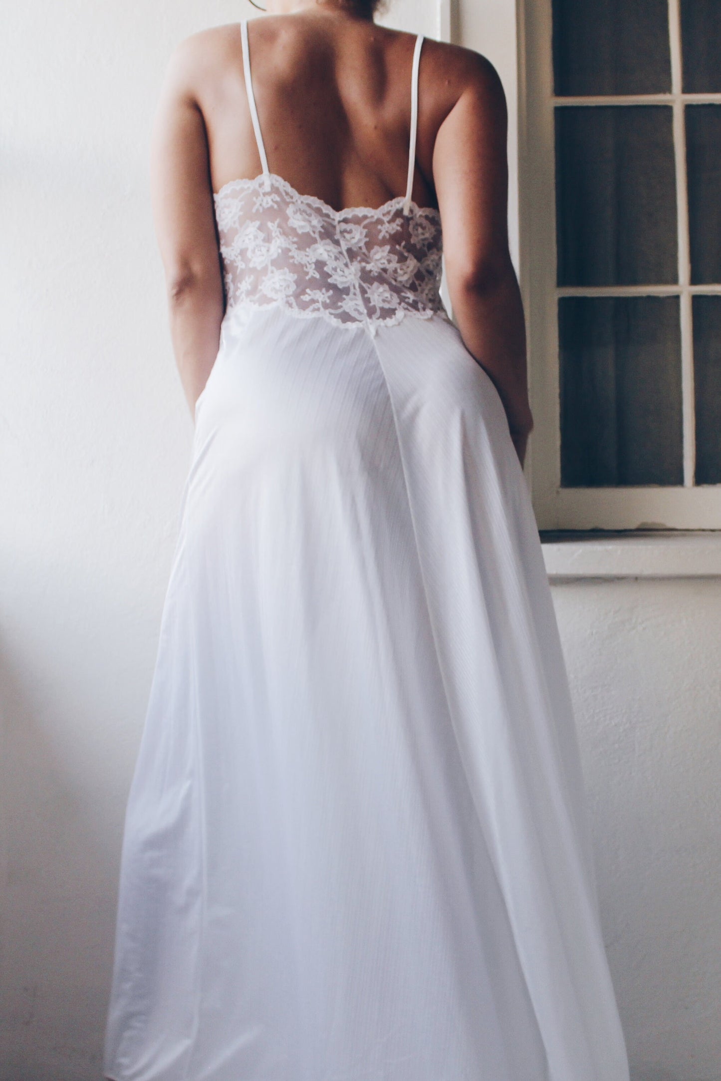 White Lace Maxi Slip / Sheer Lace Sexy Vintage nightgown