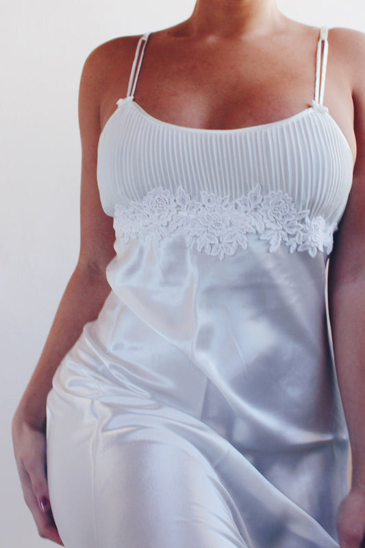 Vintage 90s Oscar De La Renta Satin White Nightgown - Ethereal Bridal Style | Lace Coquette Vibes | Perfect for Summer Layering