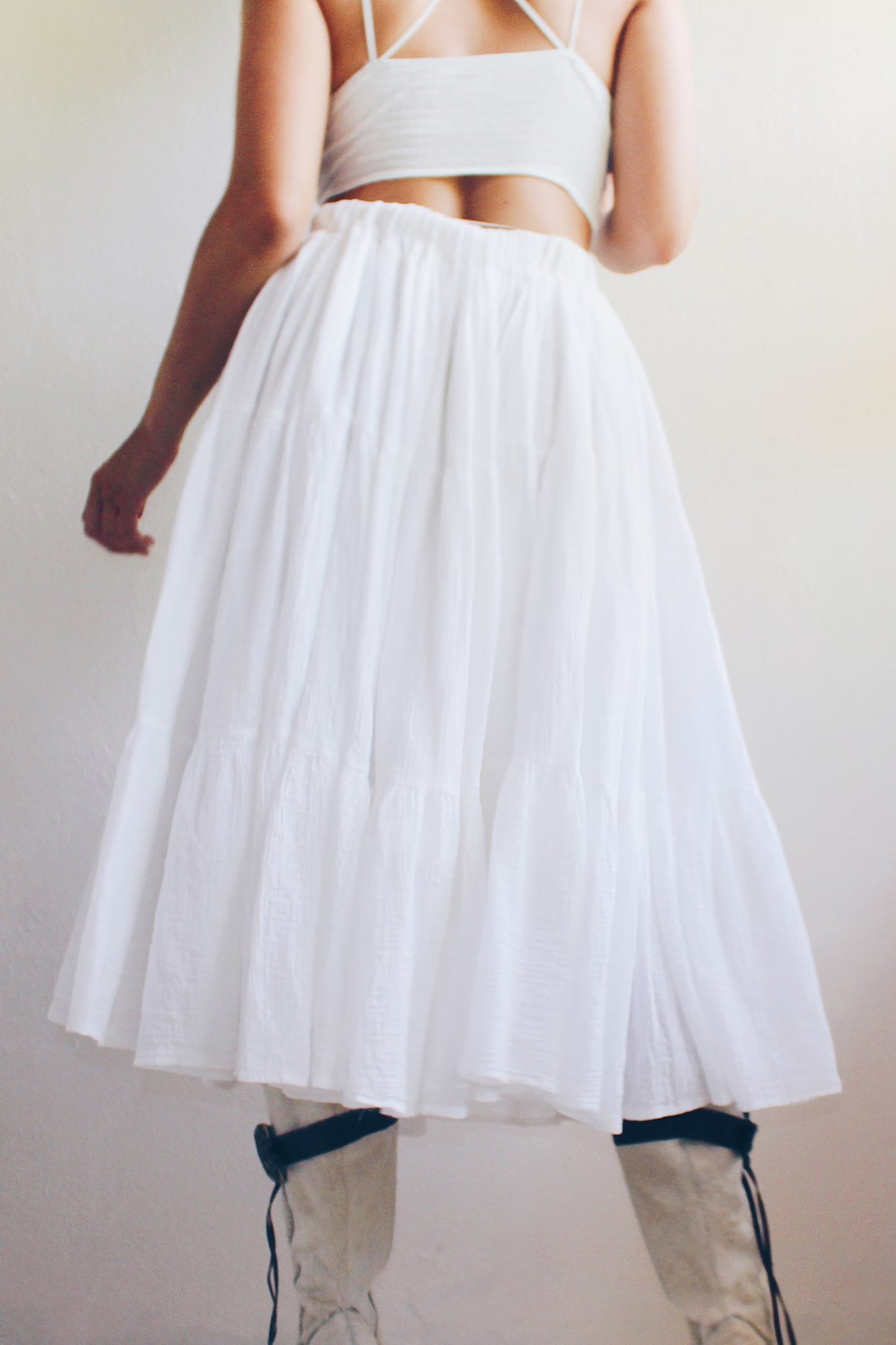 White Gauze Flowing Peasant Skirt / Cosston Layered Circle Midi Skirt