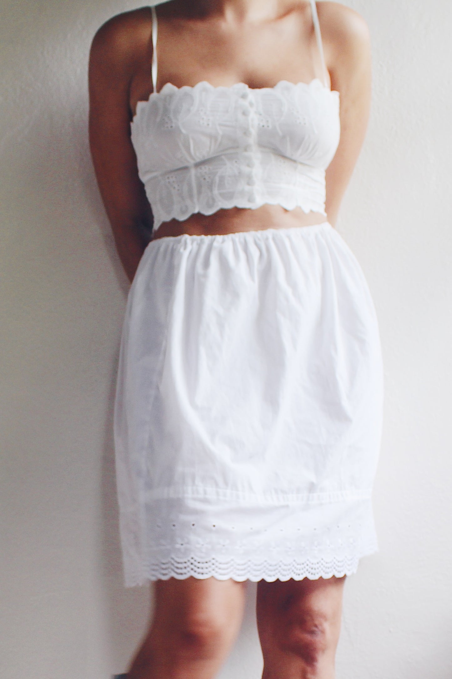 White cotton eyelet slip skirt / vintage victorian style lace midi underskirt