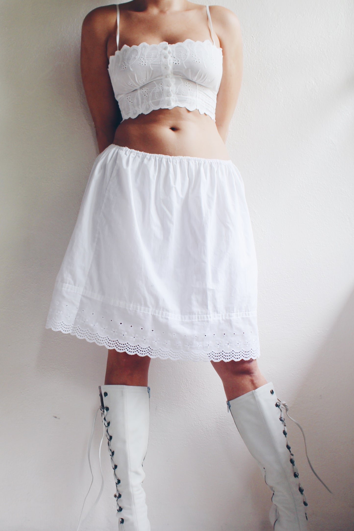 White cotton eyelet slip skirt / vintage victorian style lace midi underskirt