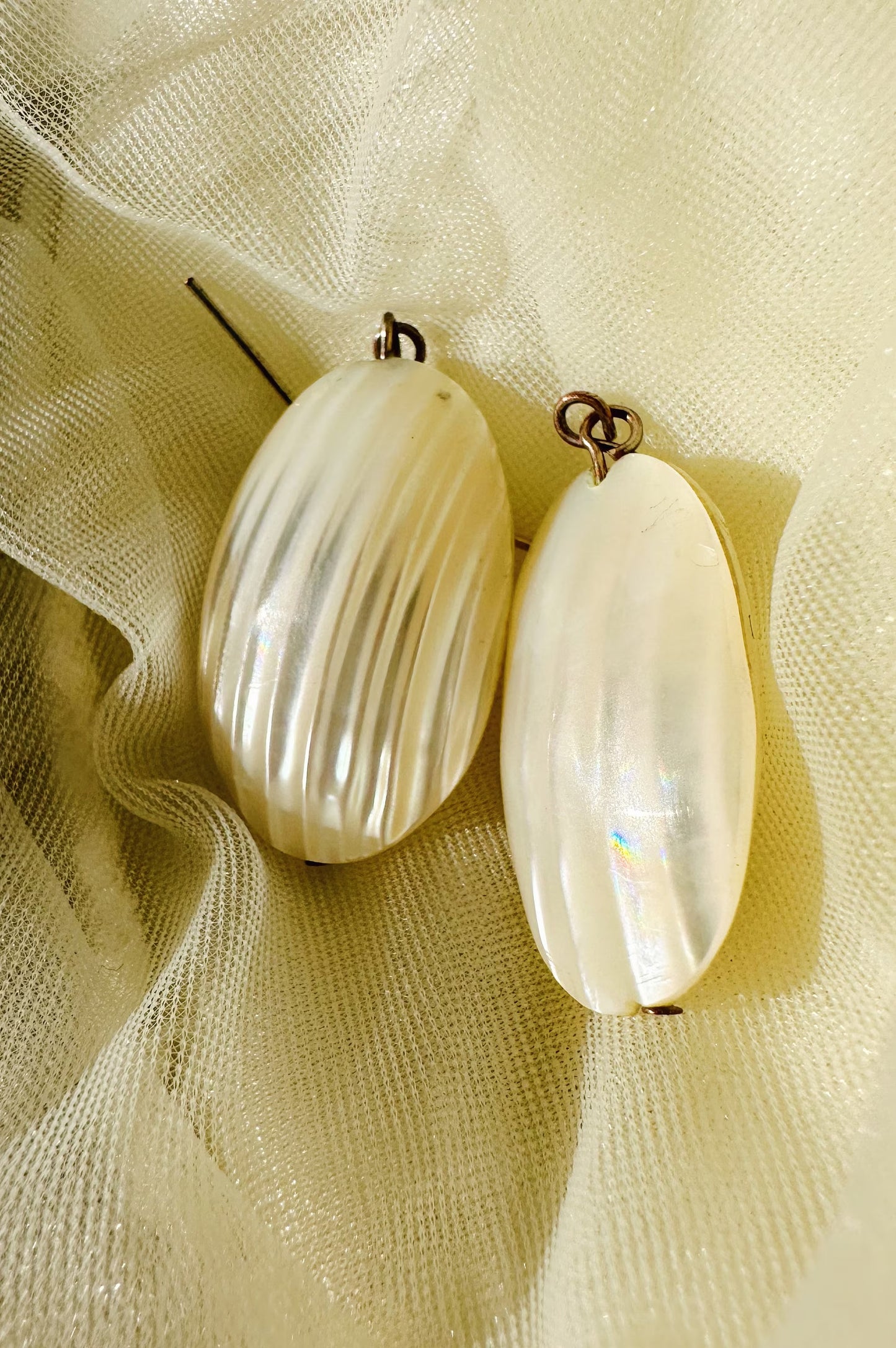 oval mother of pearl dangle earrings